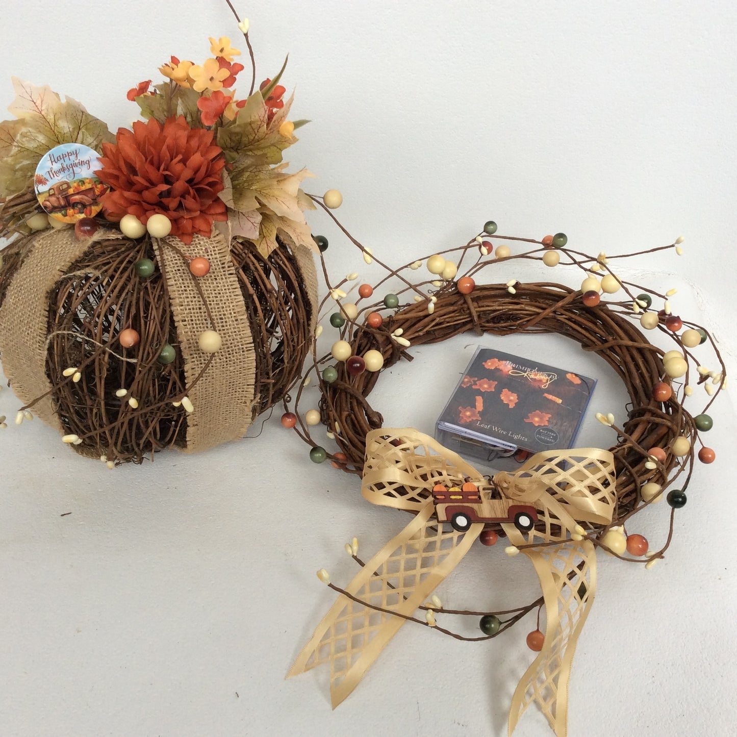 AGD Fall Decor- Happy Thanksgiving Floral Grapevine Pumpkin Display