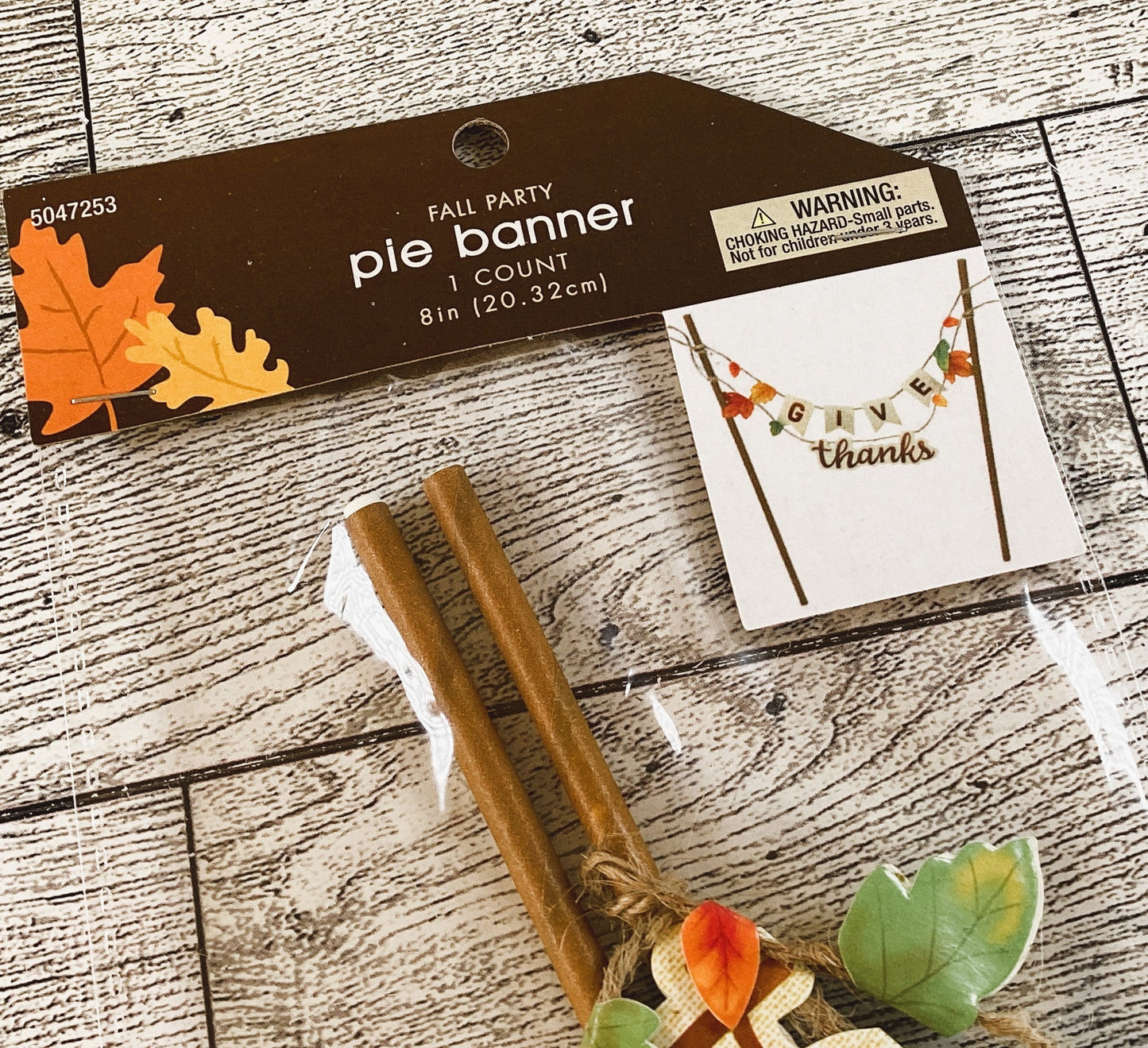 HL Fall Baking Supplies - Give Thanks Cake Pie Banner Garland 5 Set
