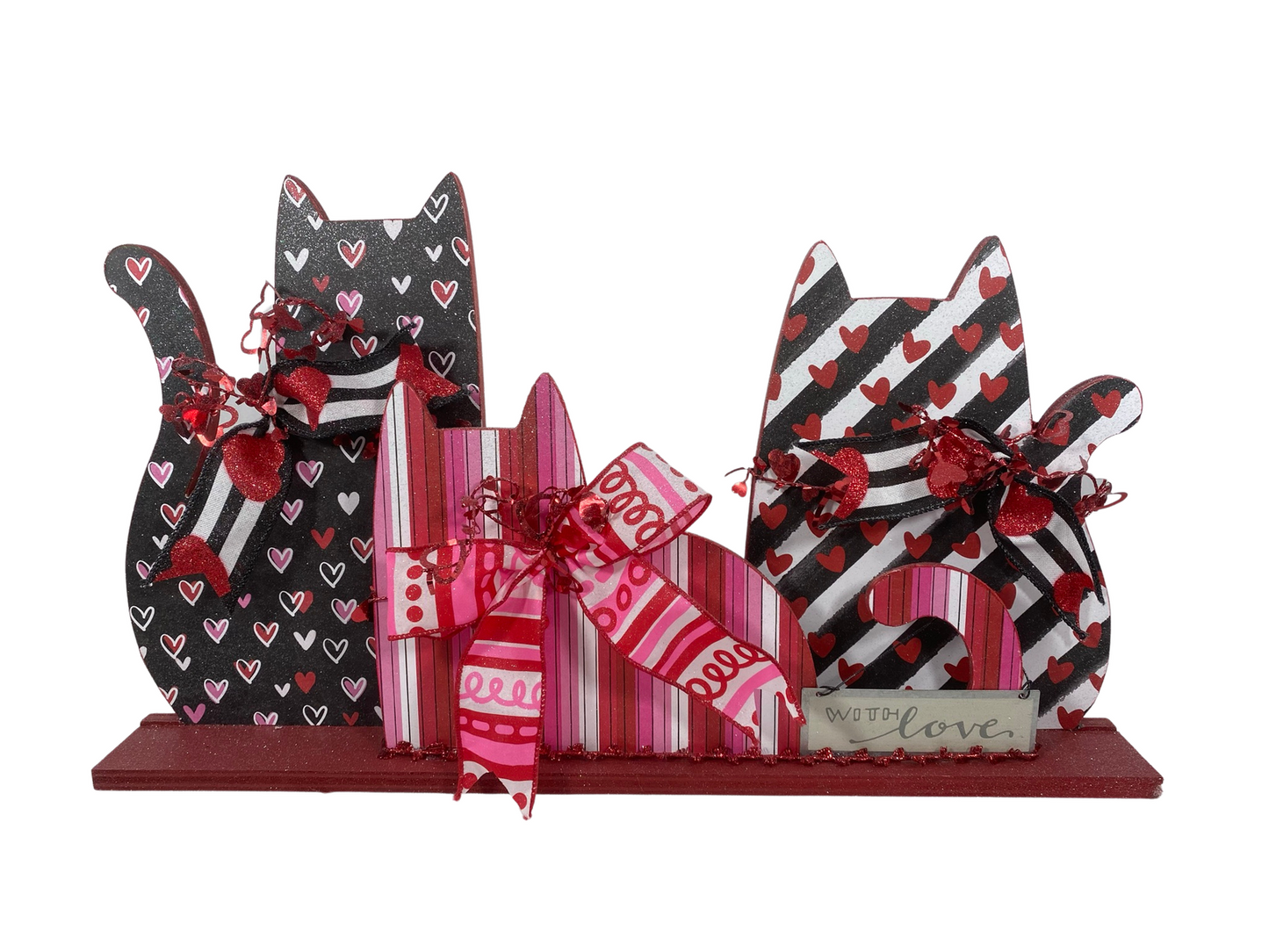 AGD Valentines Decor - With Love Wood Trio Cat Tabletop Decor