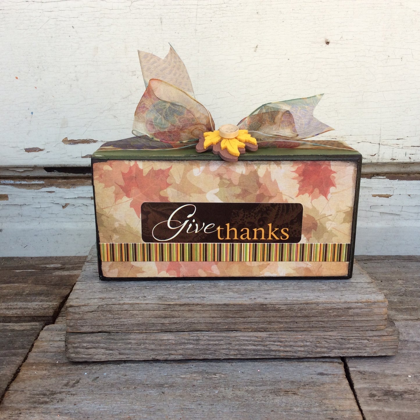 AGD Fall Decor - Give Thanks Small Box Sign