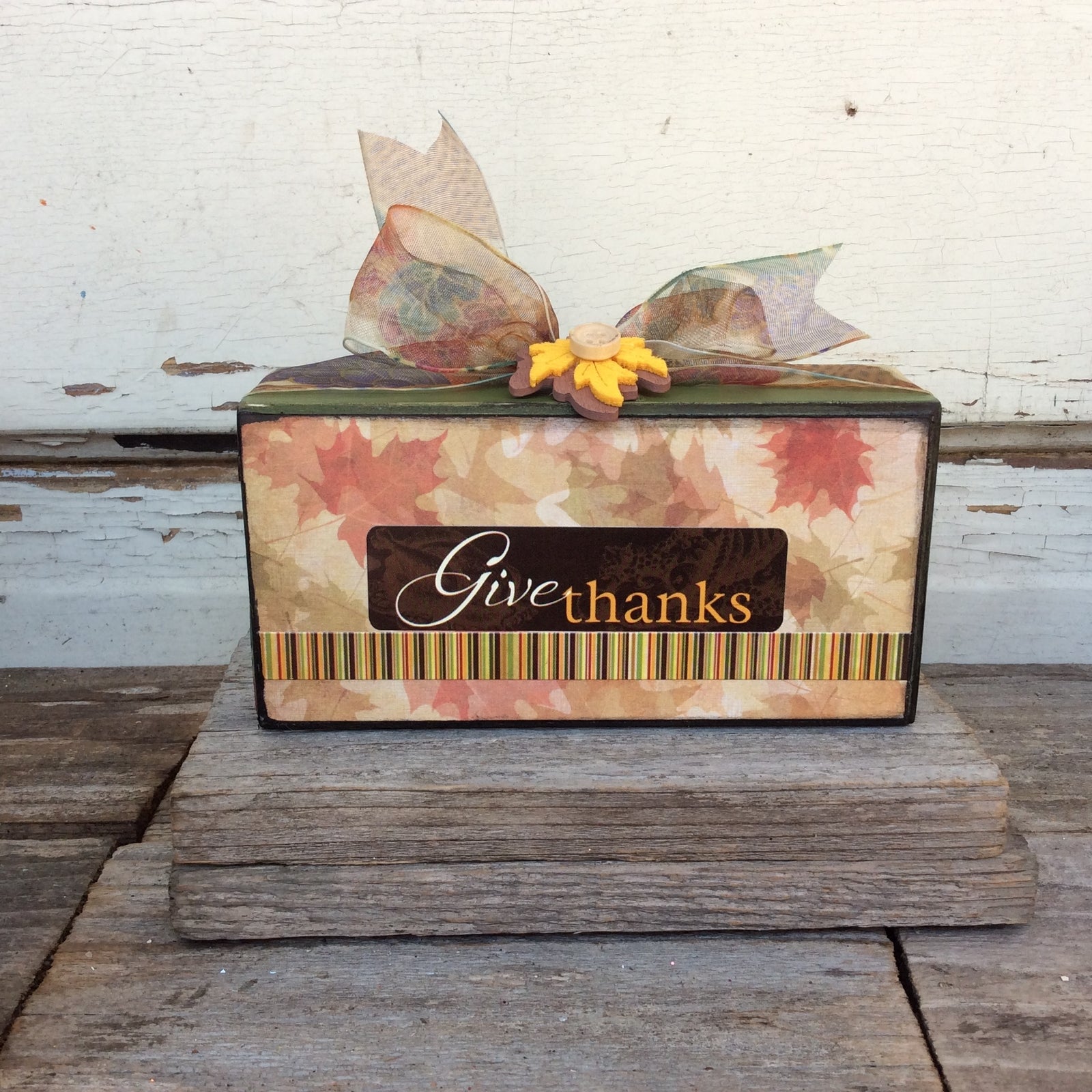 AGD Fall Decor - Give Thanks Small Box Sign