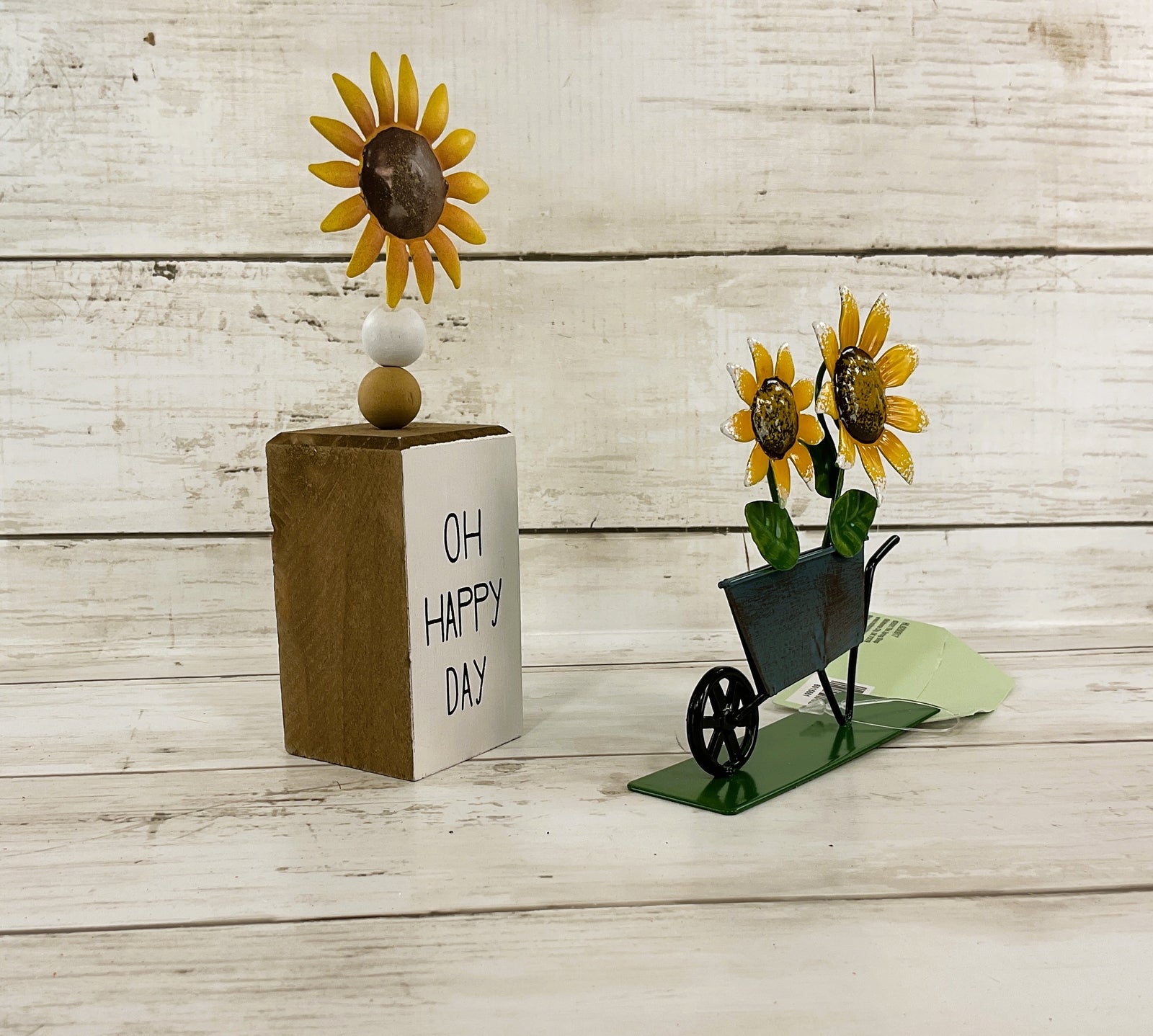 HL Spring Decor - Sunflower Wheelbarrow Oh Happy Day Tier Tray 2pc