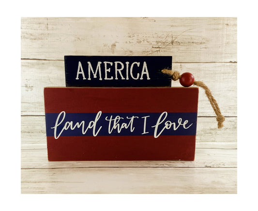 AGD Patriotic Decor - July 4th America Land That I Love Sign 2pc Set
