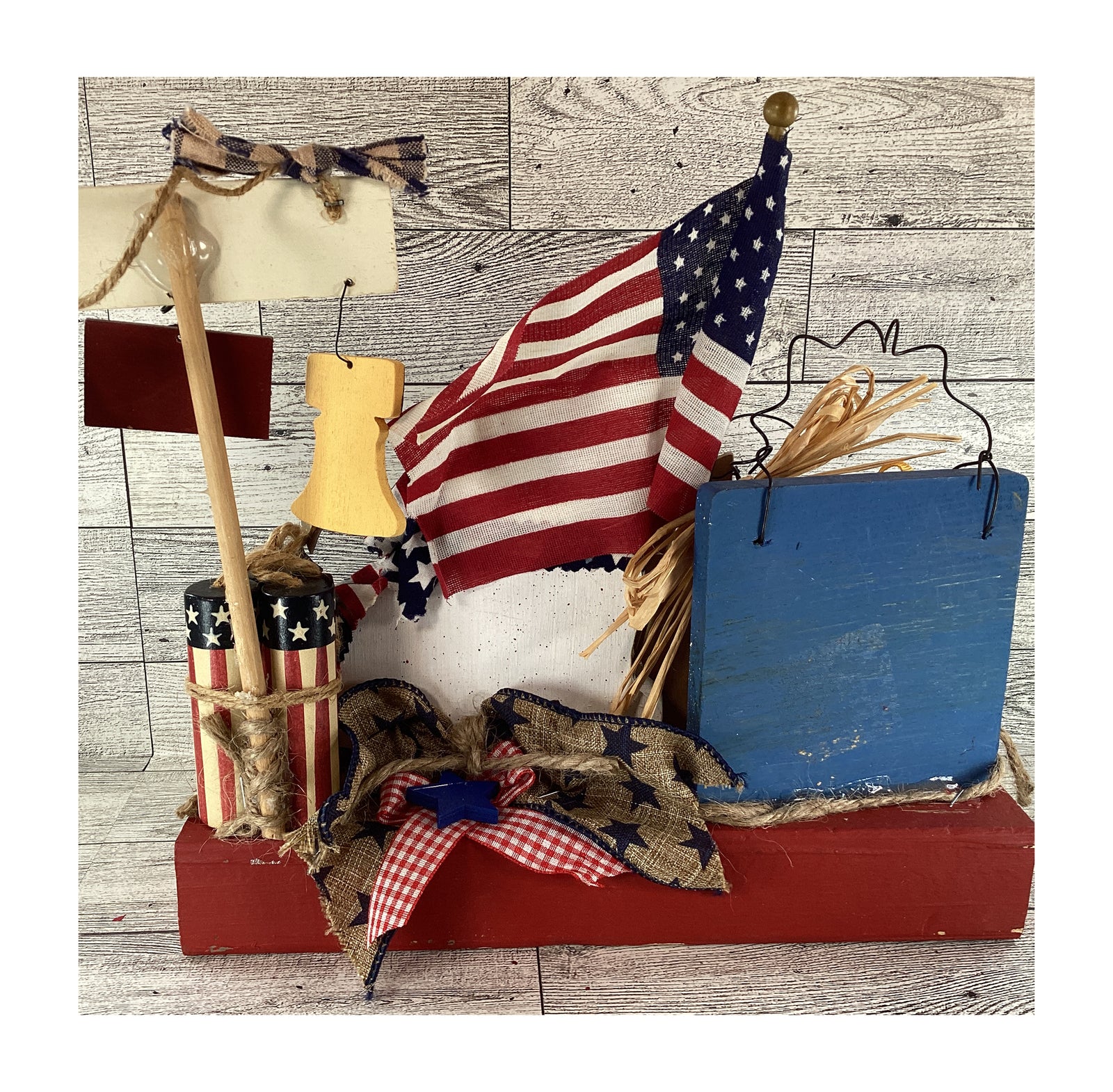AGD  Patriotic Decor - Chunky Wood July 4th Cat Veterans Flag Collage
