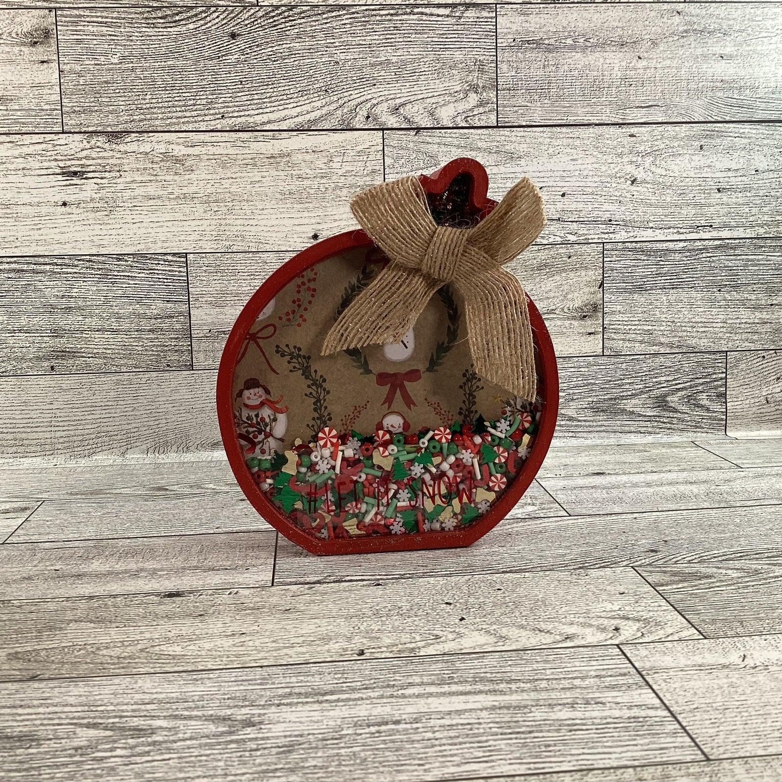 Christmas Decor -  Ornament Shape Chunky Wood Dry Shaker 2pc Set