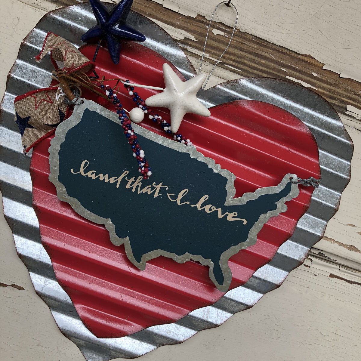 AGD Patriotic Decor - Land That I Love Farmhouse Tin Metal Heart