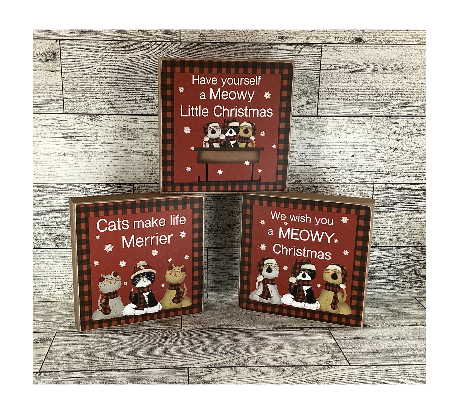 CWI Christmas Decor - Tier Tray Buffalo Check Cat Chunky Sitters 8pc