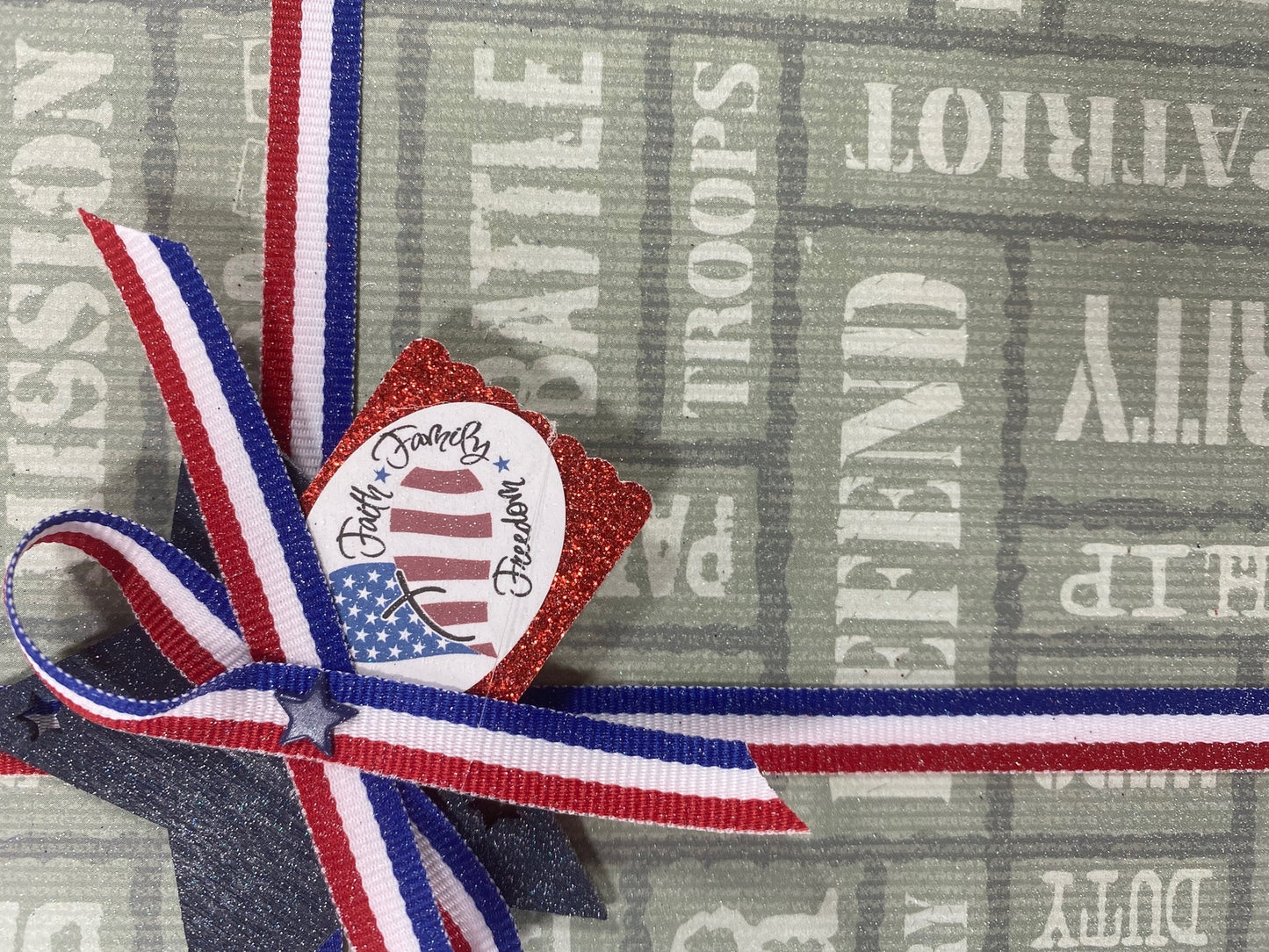 AGD Patriotic Decor - Patriot Soldier Duty Veteran Prim Box Sign