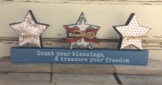 AGD Patriotic Decor - Count Blessings Treasure Your Freedom Star Chunky Wood