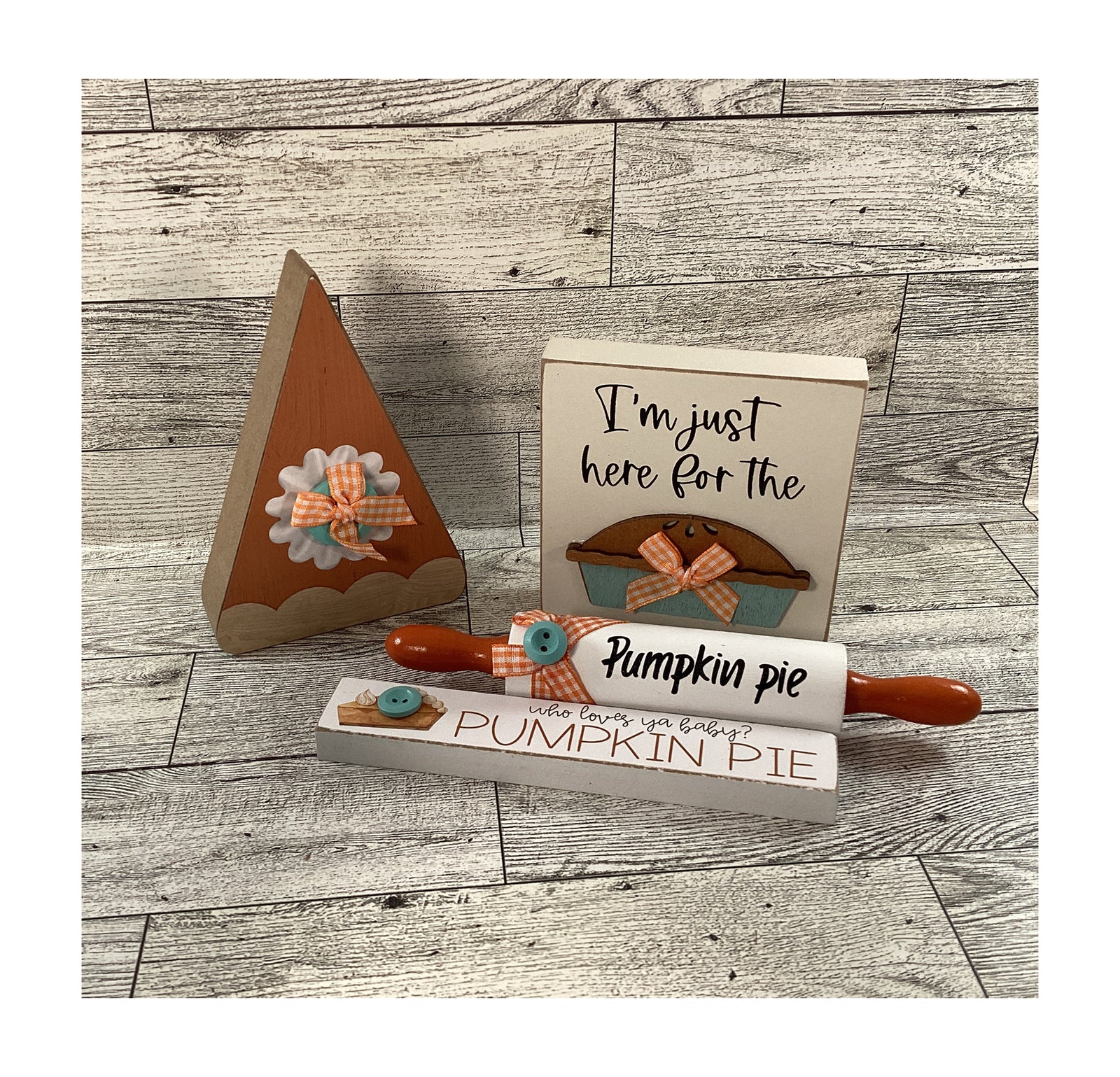 AGD Fall Decor - Pumpkin Pie Slice Rolling Pin 3D Sign 4pc Set