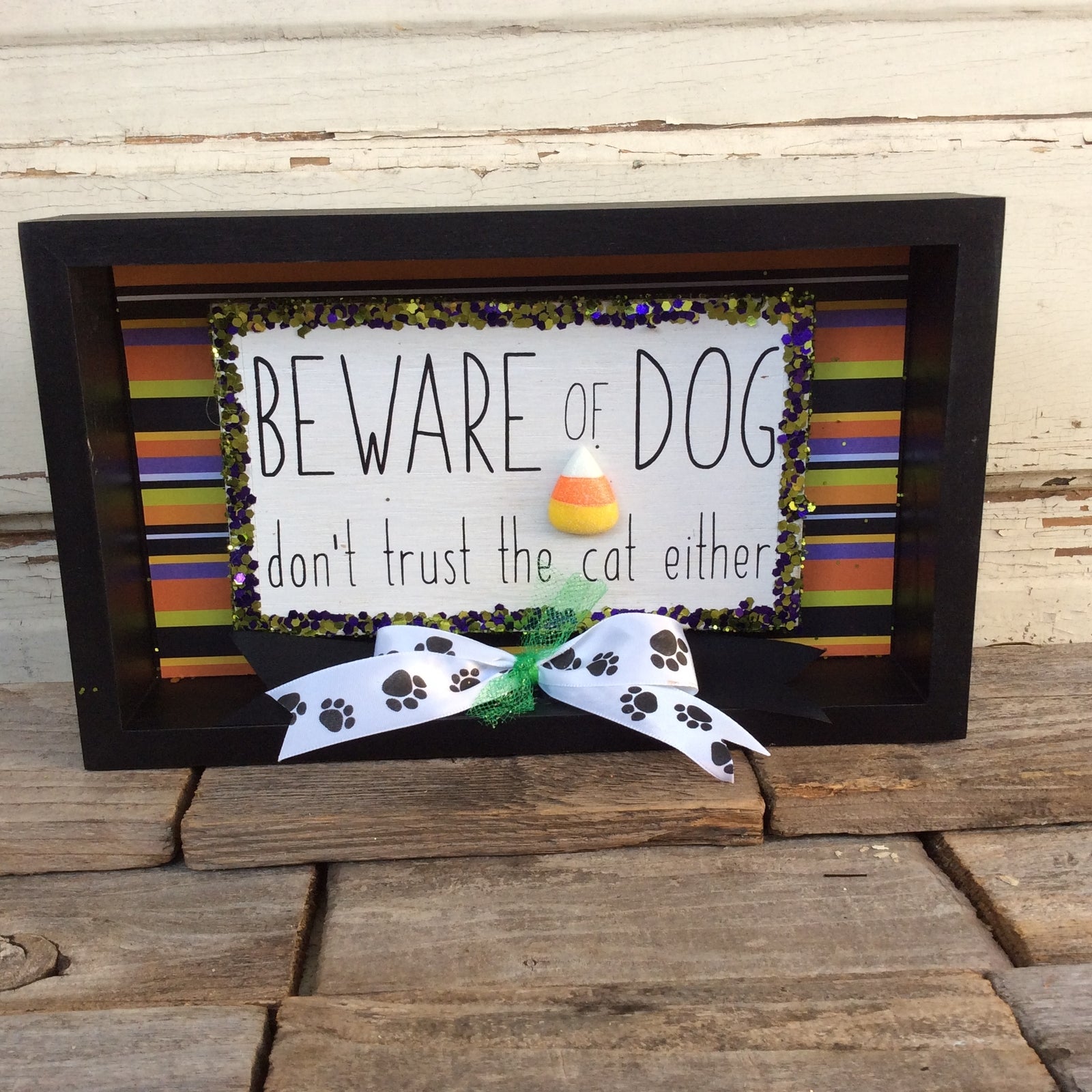 AGD Halloween Decor - Beware of Dog Dont Trust the Cat Box Sign