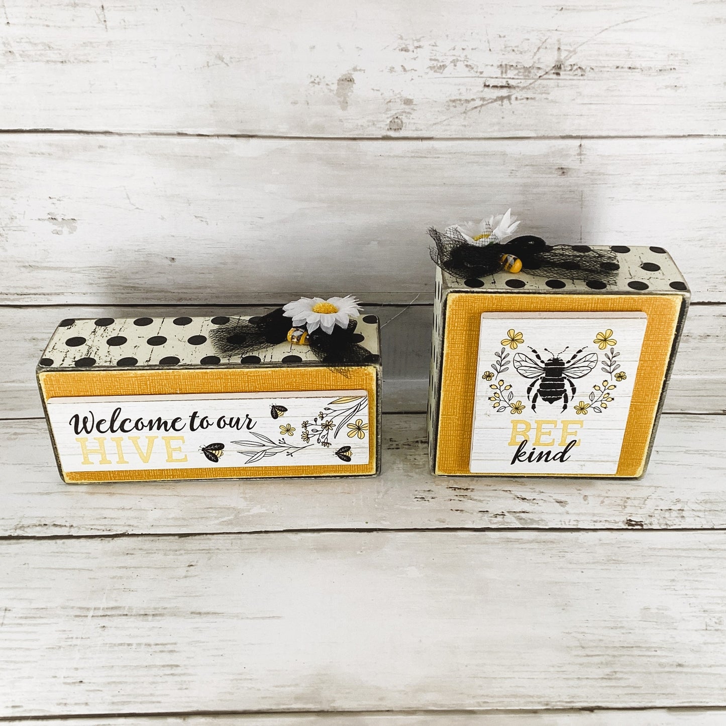 AGD Spring Decor - Summer Bee Theme Tier Tray Decor 4pc Set