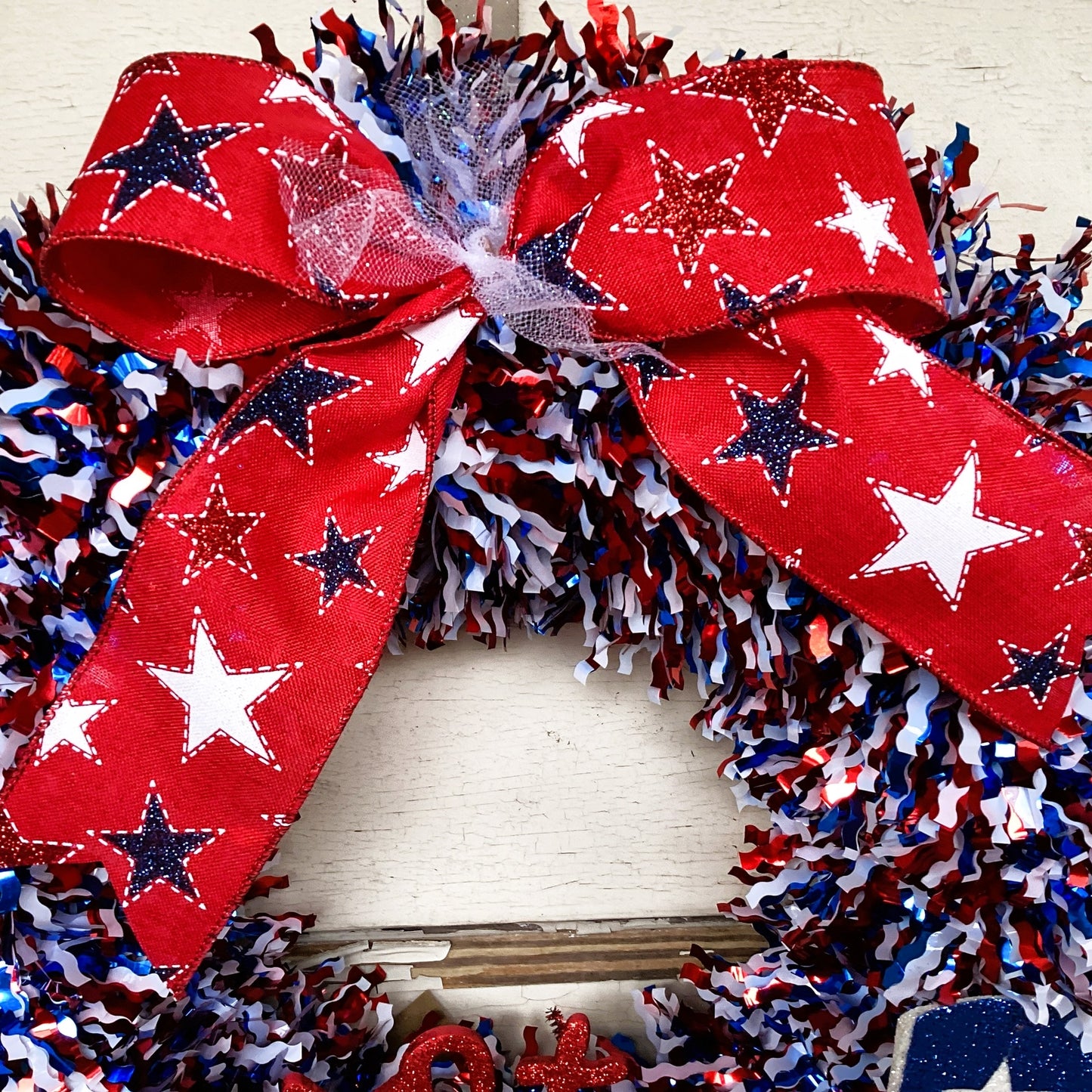 AGD Patriotic Decor - Stars Stripes Texas Flag Tinsel Wreath Wall Decor