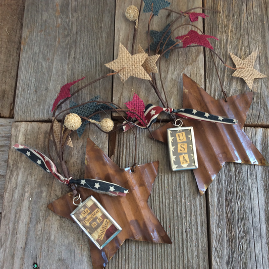 AGD Patriotic Decor - Daughter Soldier Rusty Star Ornament 2pc.