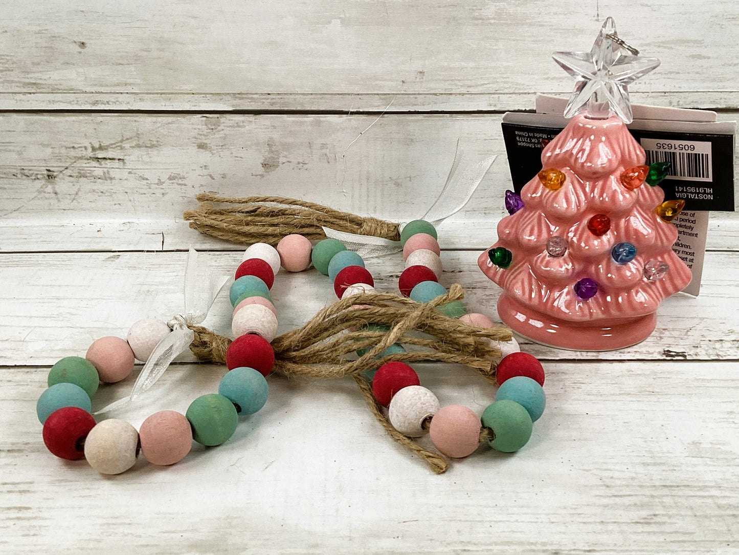 AGD  Christmas Decor - Pastel Reindeer Retro Pink Tree Garland 4pc
