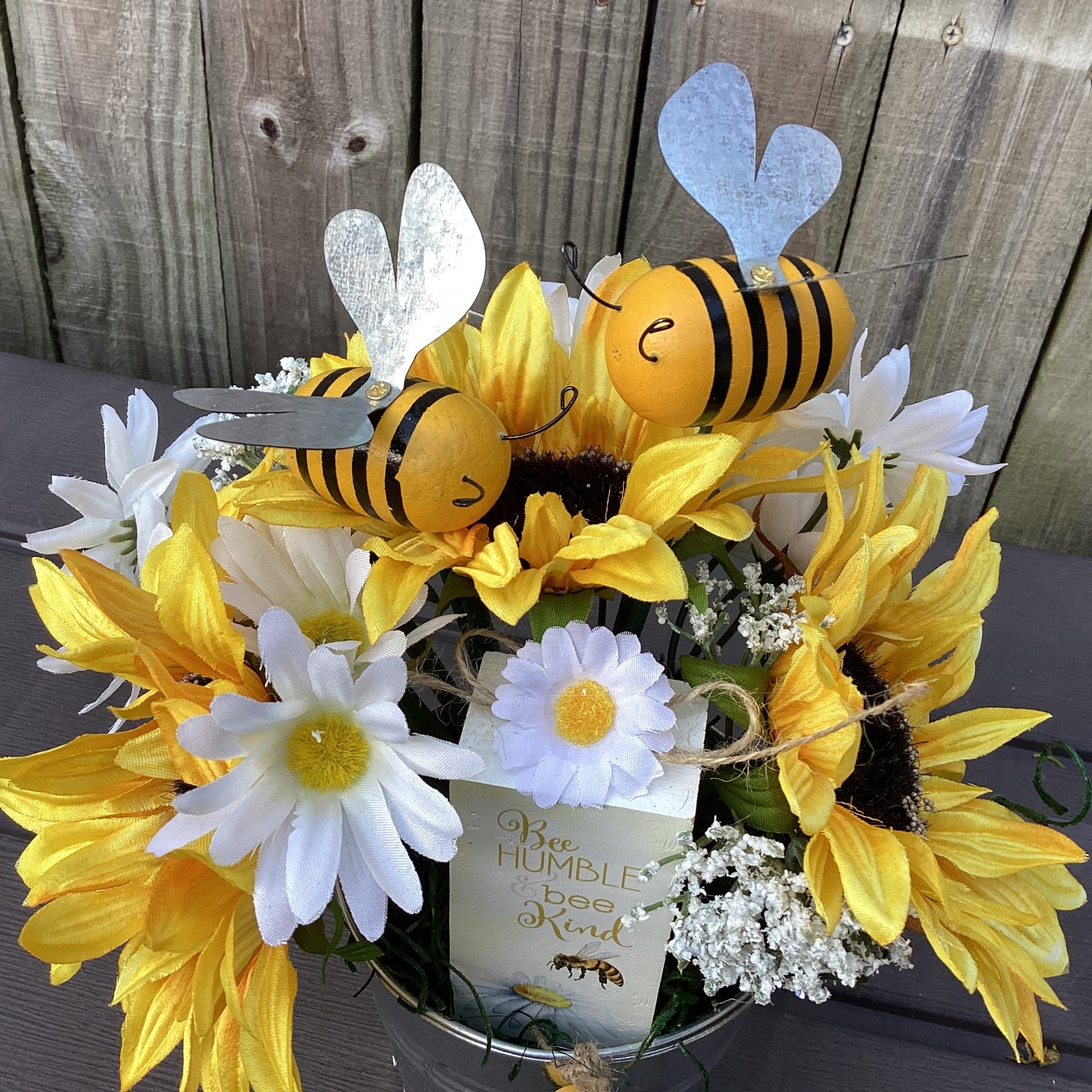 AGD Summer Decor - Bee Humble Bee Kind Sunflower Daisy Floral Display