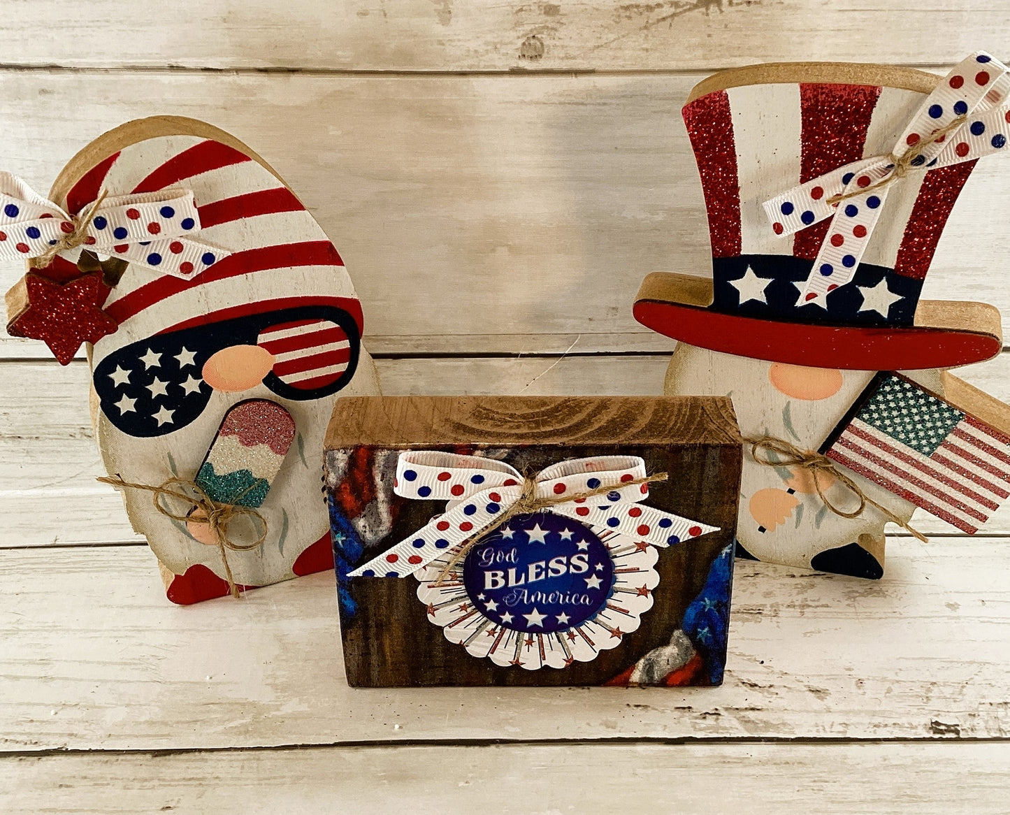 AGD Patriotic Decor - Gnomes Uncle Sam July 4th Theme Tier Tray 3pc