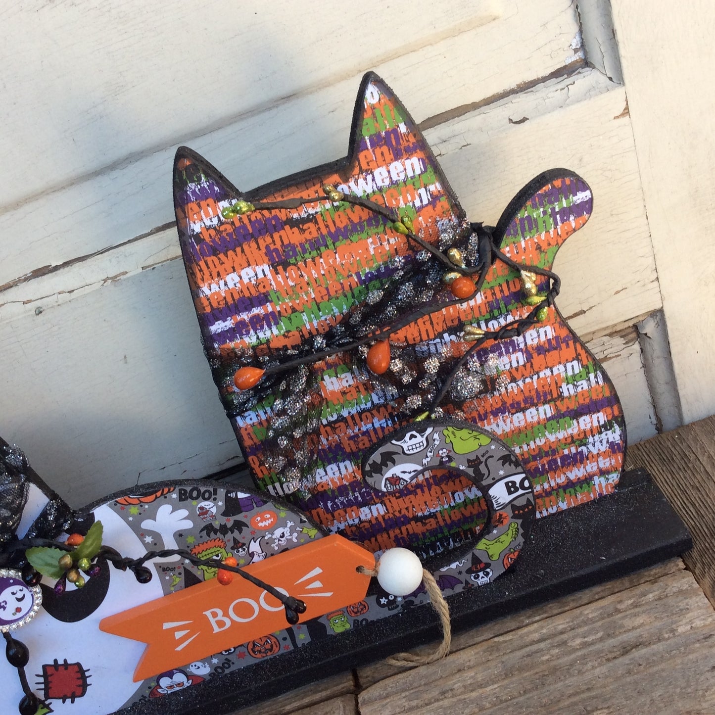 AGD Halloween Decor - Modern Prim Wood Trio Cat Tabletop Decor