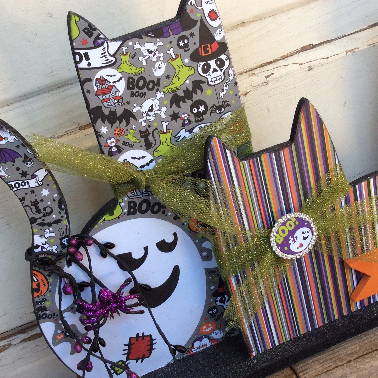 AGD Halloween Decor - Modern Prim Wood Trio Cat Tabletop Decor