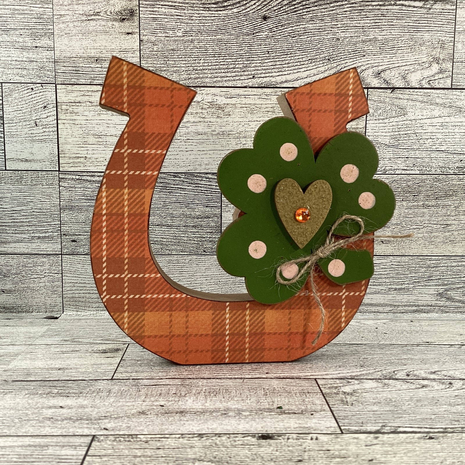 AGD St Patrick's Decor - Chunky Horseshoe Make A Wish Sign 2pc Set