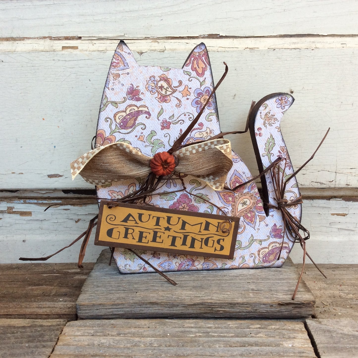 AGD Fall Decor - Autumn Greetings Prim Wood Cat