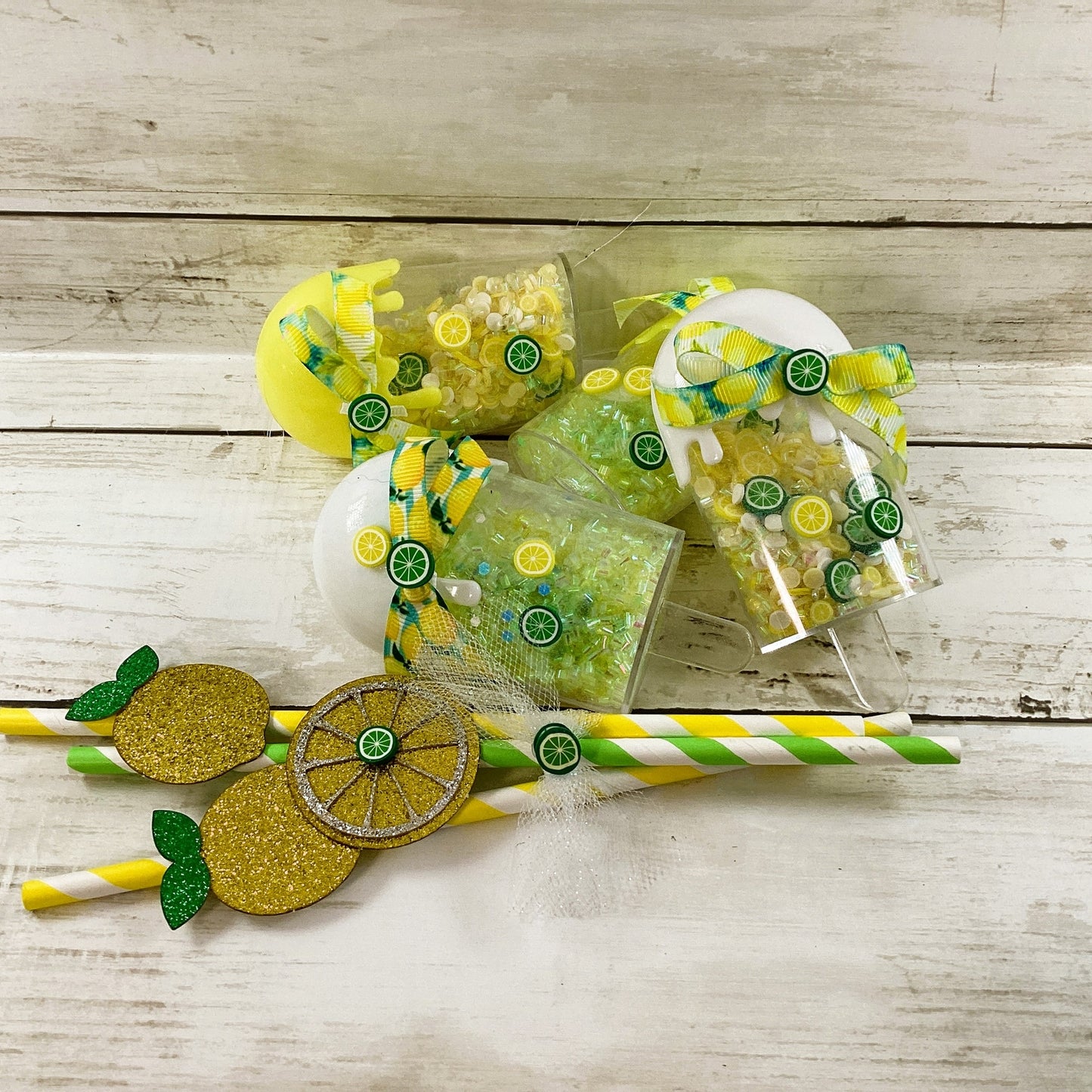 AGD Summer Decor - Lemon Lime Straw Popsicle Shaker 5pc Tier Tray Set