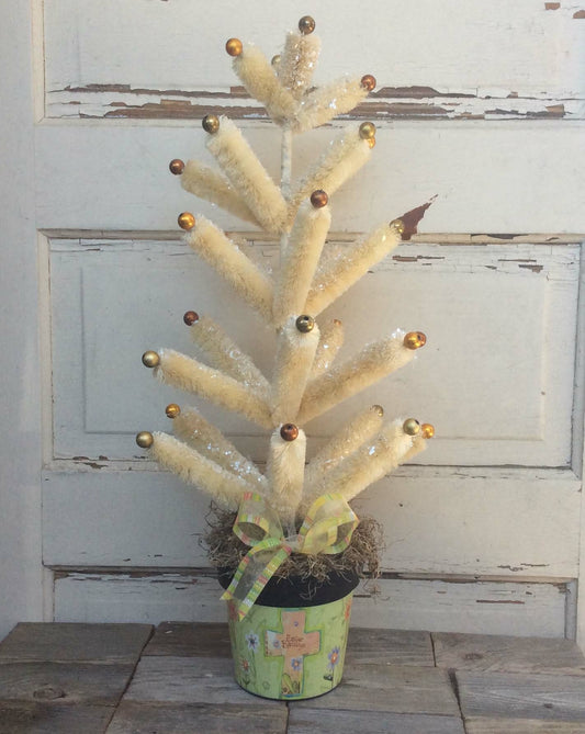 AGD Easter Decor –  Bristle Sisal Mica Glitter 24 inch Tabletop Tree