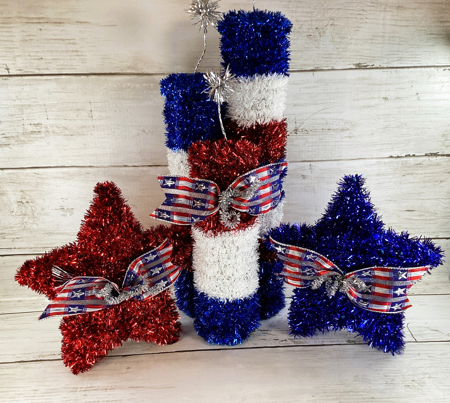 AGD Patriotic Decor - July 4th Land I Love Tinsel Firecracker Party Supply