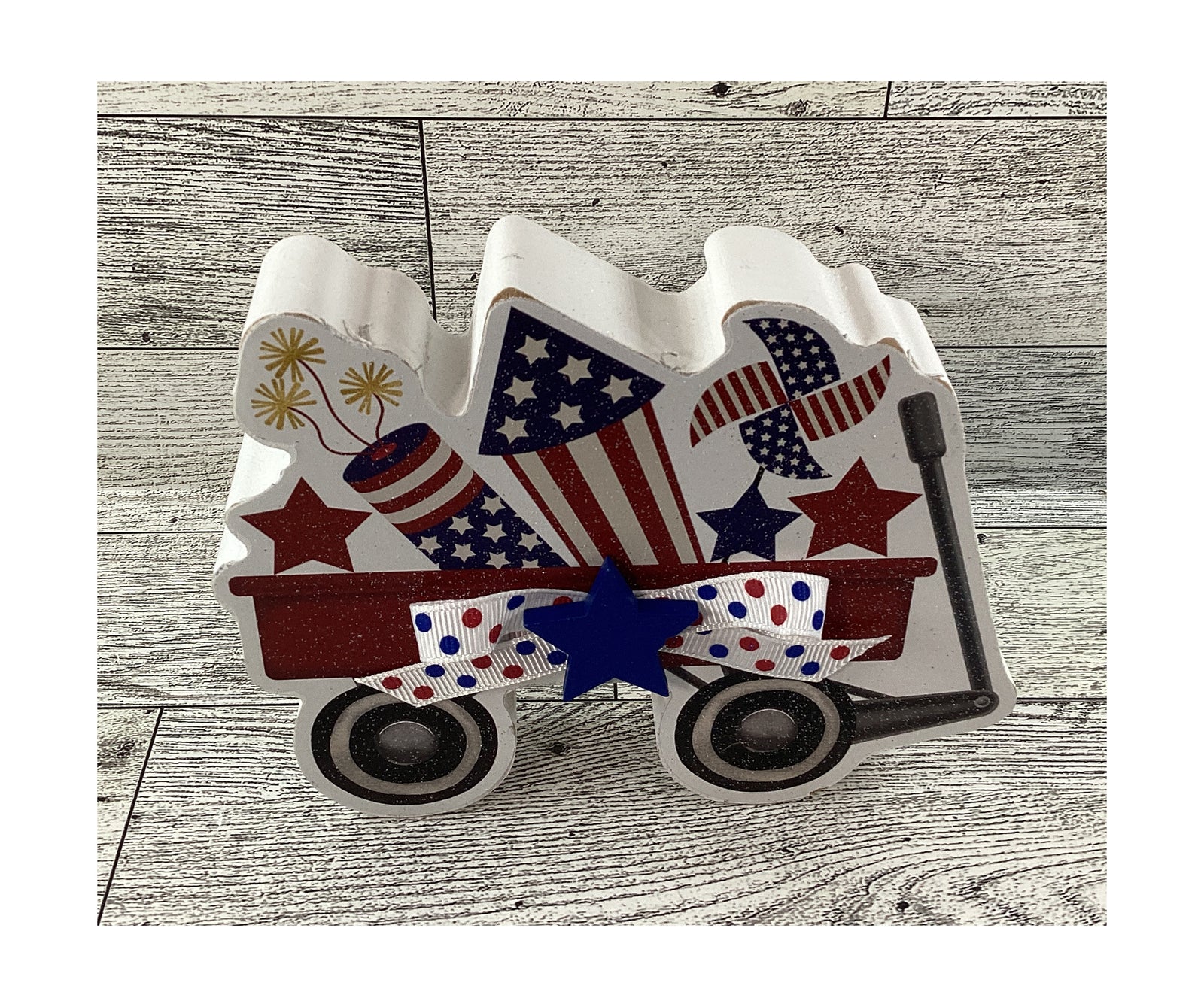 AGD Patriotic Decor - Chunky Wagon Firecrackers Metal Milk Can 2pc Set