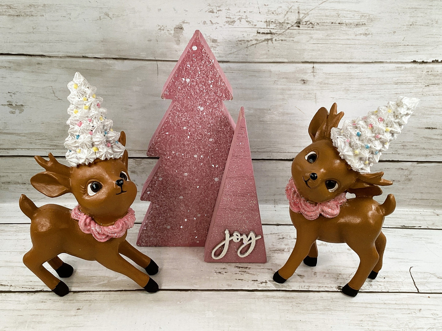 AGD Christmas Decor - Pink Joy Tree Frosting Reindeer Figurines 3pc