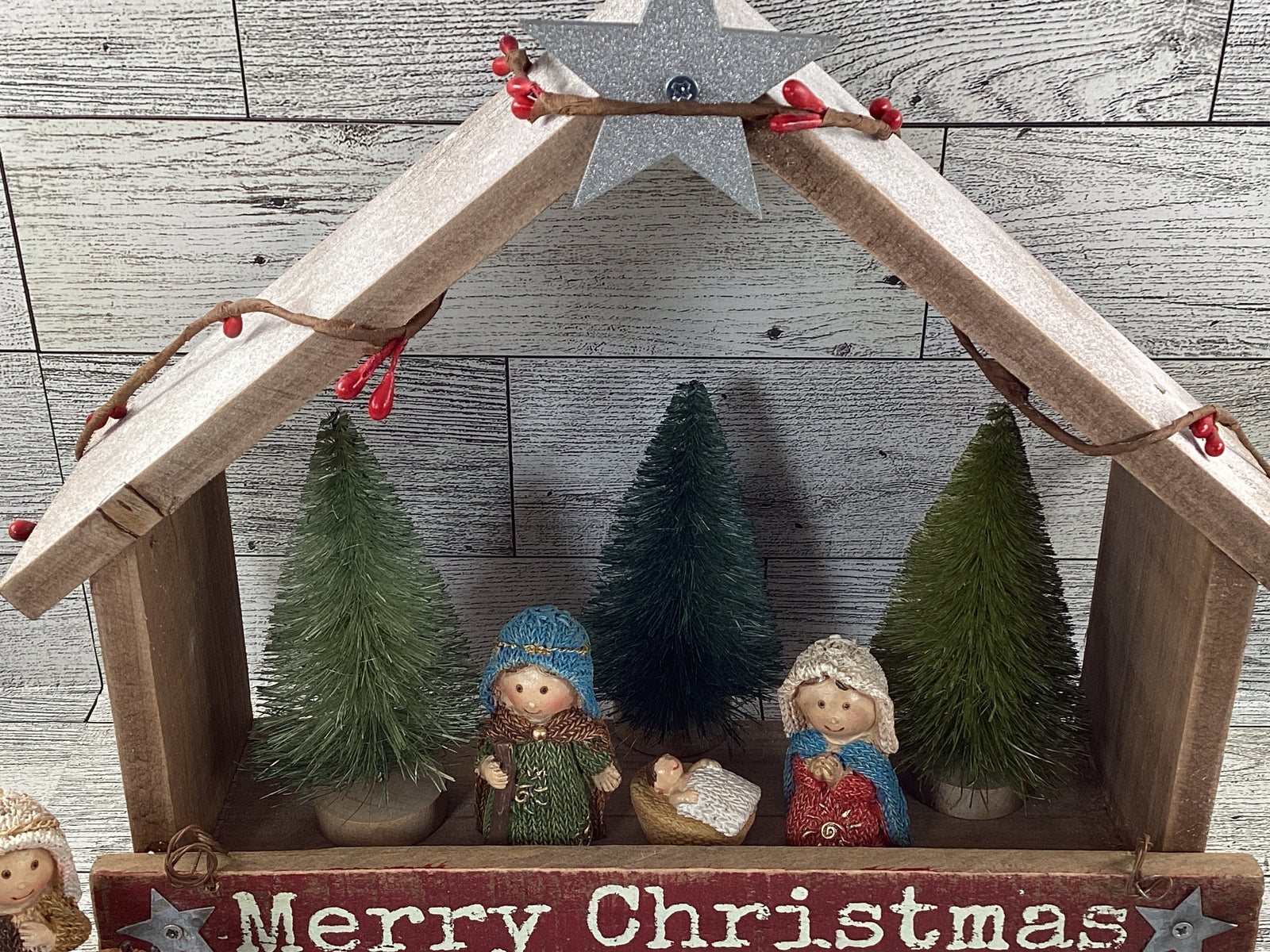 AGD Christmas Decor - Prim Merry Christmas Children Kids Nativity Set
