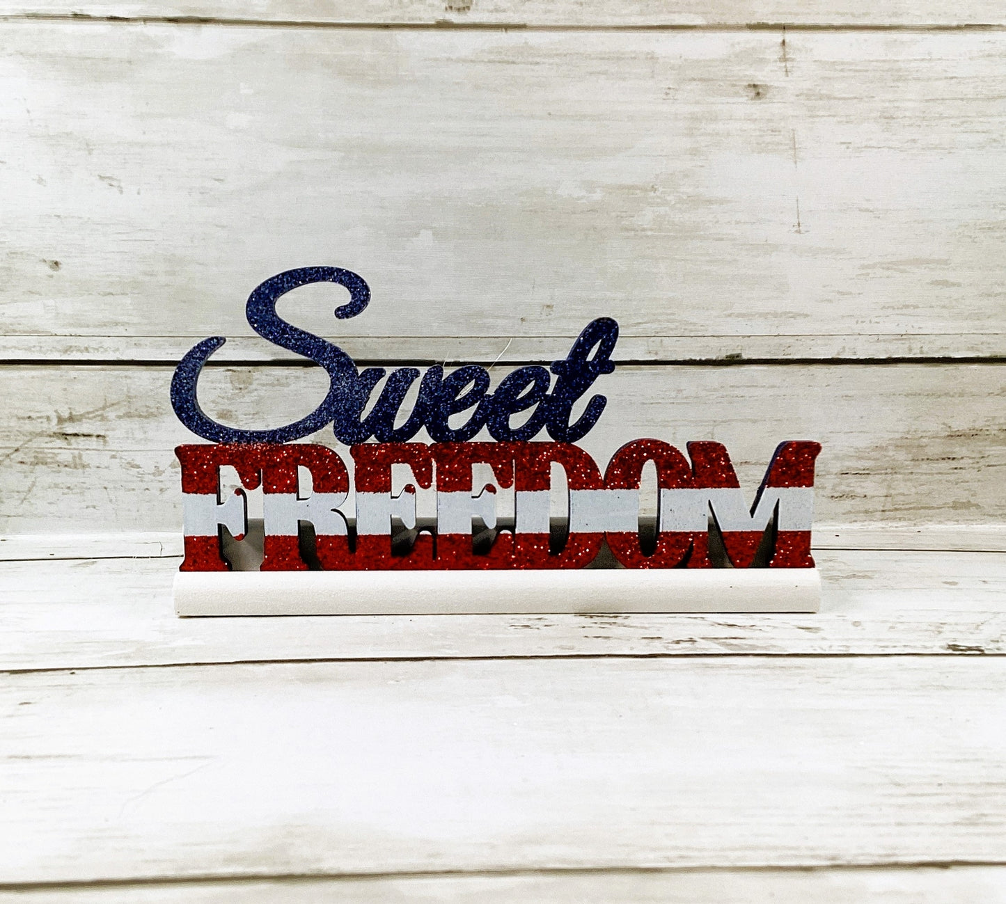 AGD Patriotic Decor -Sweet Freedom Popsicle Tinsel Stars Party Display