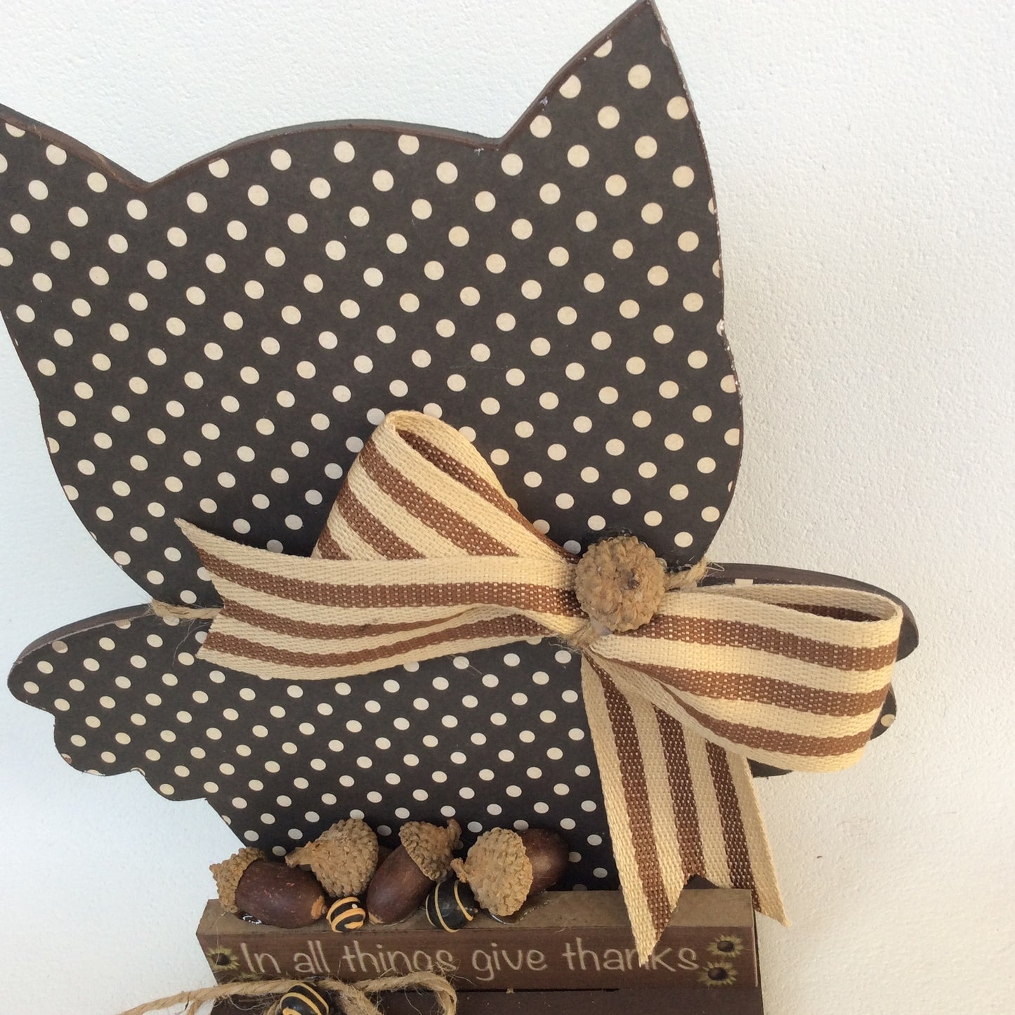 AGD Fall Decor -  In All Things Give Thanks Owl Display