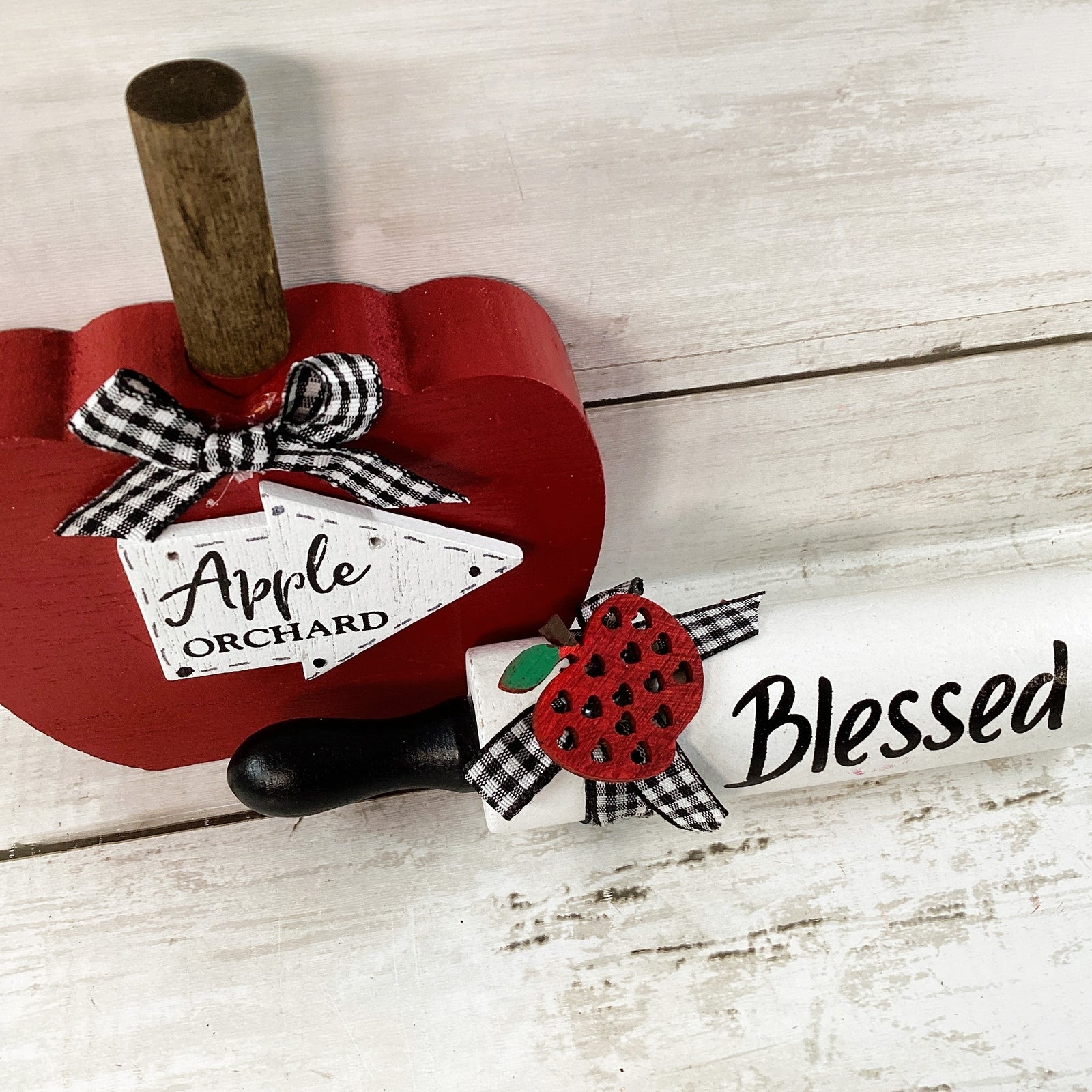 AGD Fall Decor - Chunky Wood Apple Sitter Rolling Pin 2pc Set