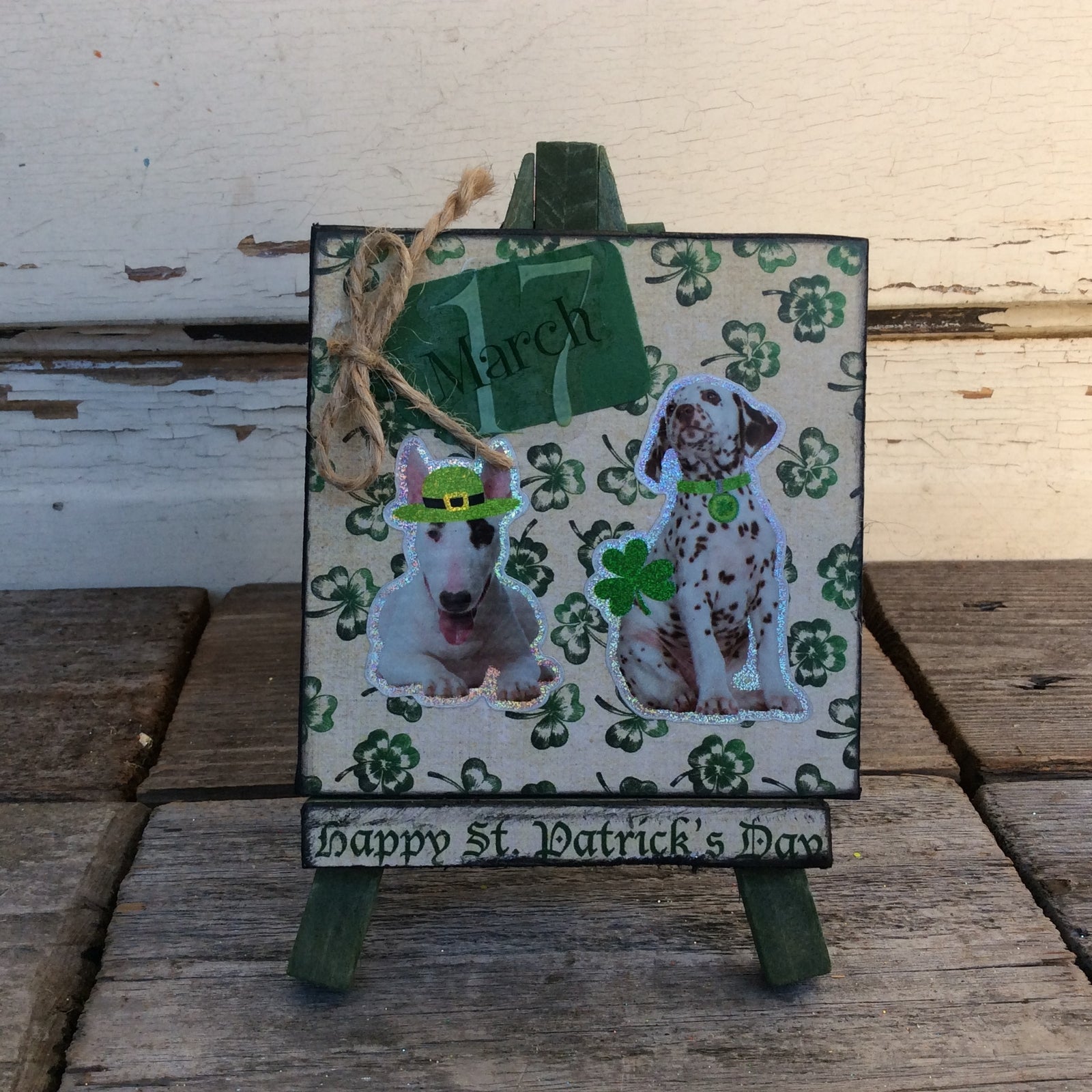 AGD Saint Patricks Decor - March 17th Dog Puppy Easel Display