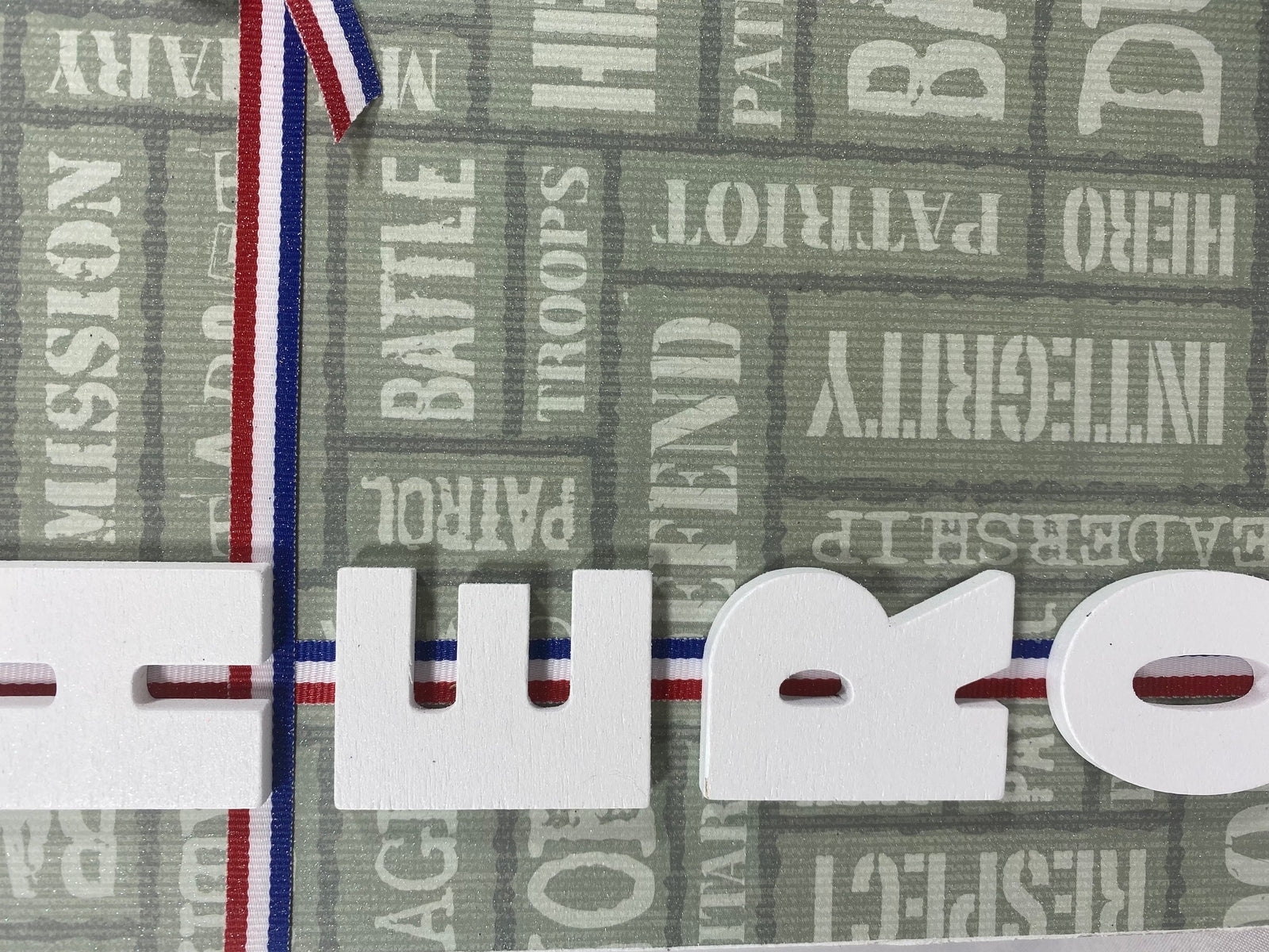 AGD Patriotic Decor - HERO Soldier Veteran Prim Box Sign