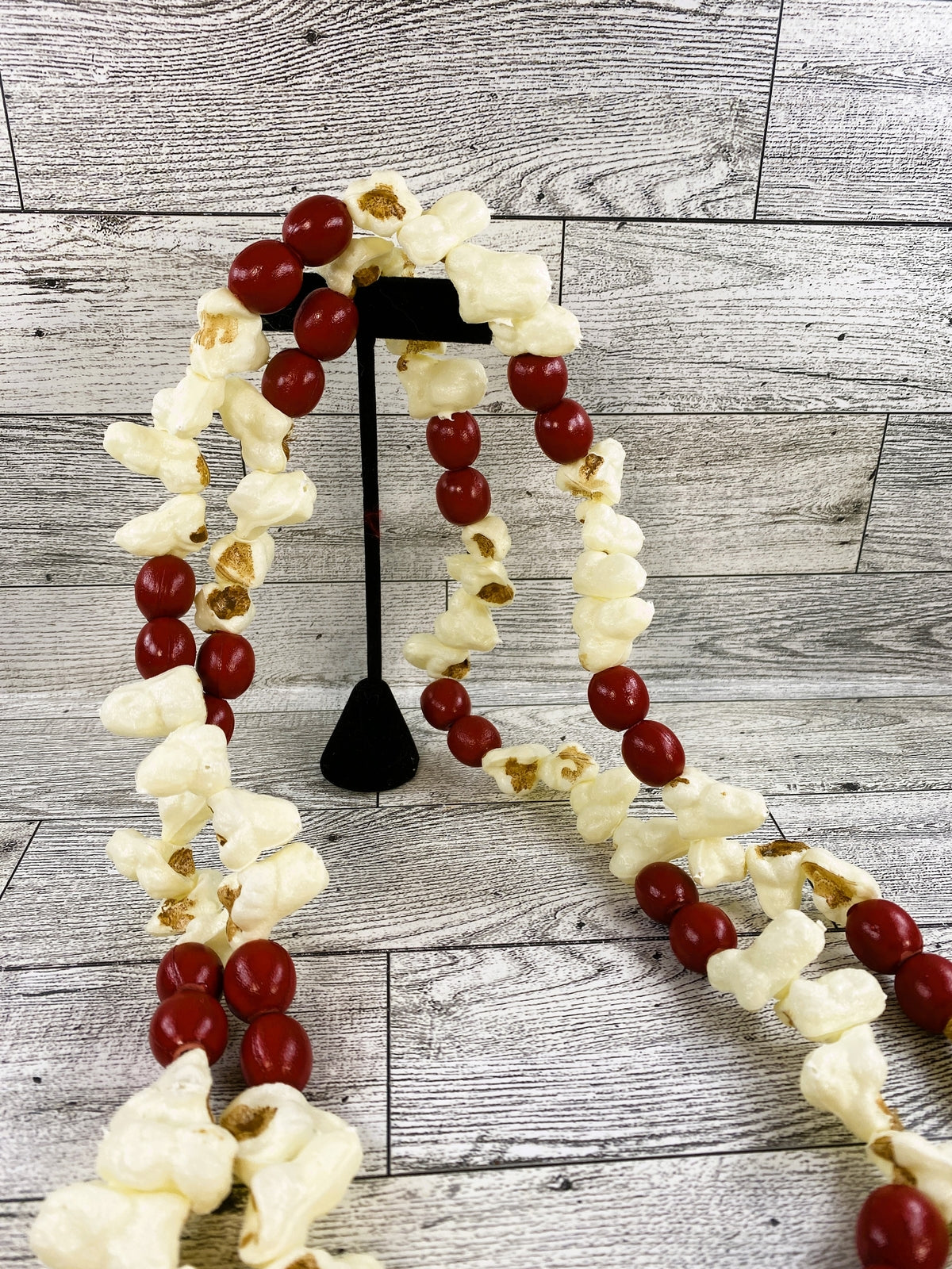Christmas - Artificial Popcorn Cranberry Ugly Sweater Costume Necklace