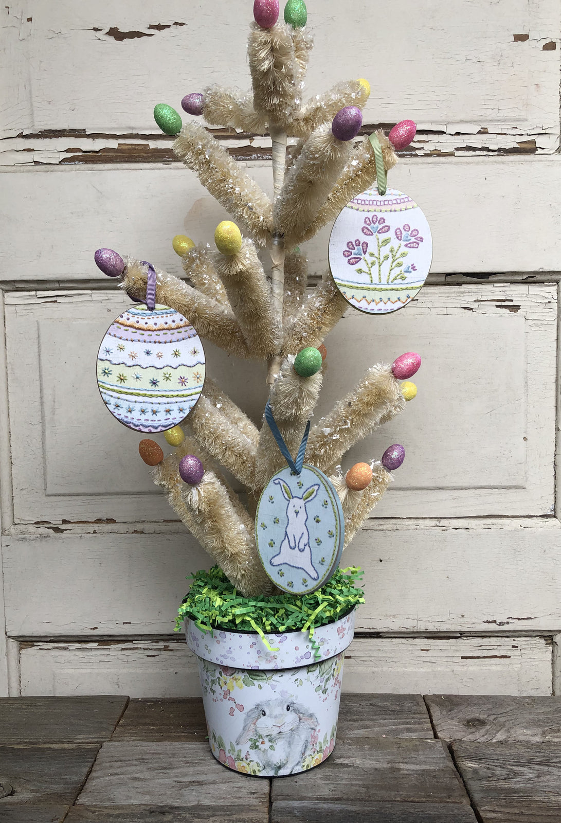AGD Easter Decor –  Bristle Sisal Mica Glitter 24 inch Tabletop Tree