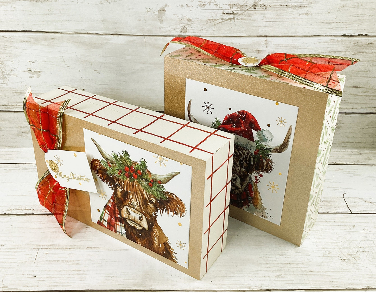 AGD Christmas Decor - Highland Scottish Cow Tabletop Box Signs 2pc Set