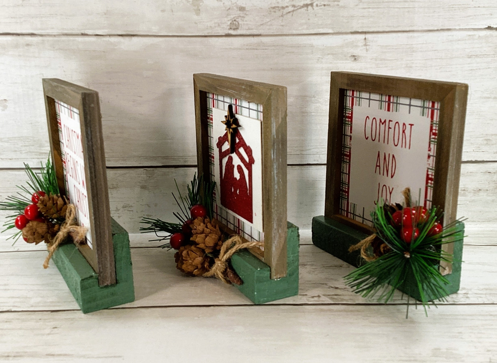 AGD Christmas Decor - Nativity Holy Family Manger Farmhouse Set 3pc