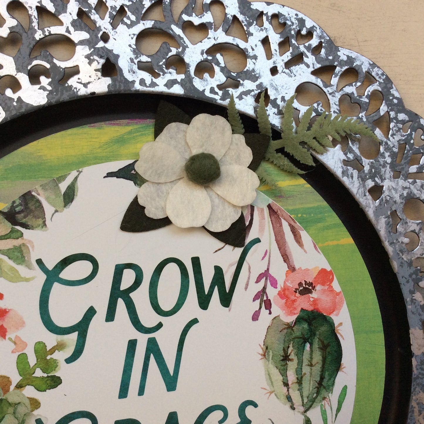 AGD Home Decor - Grow In Grace Greenery Metal Charger Plate