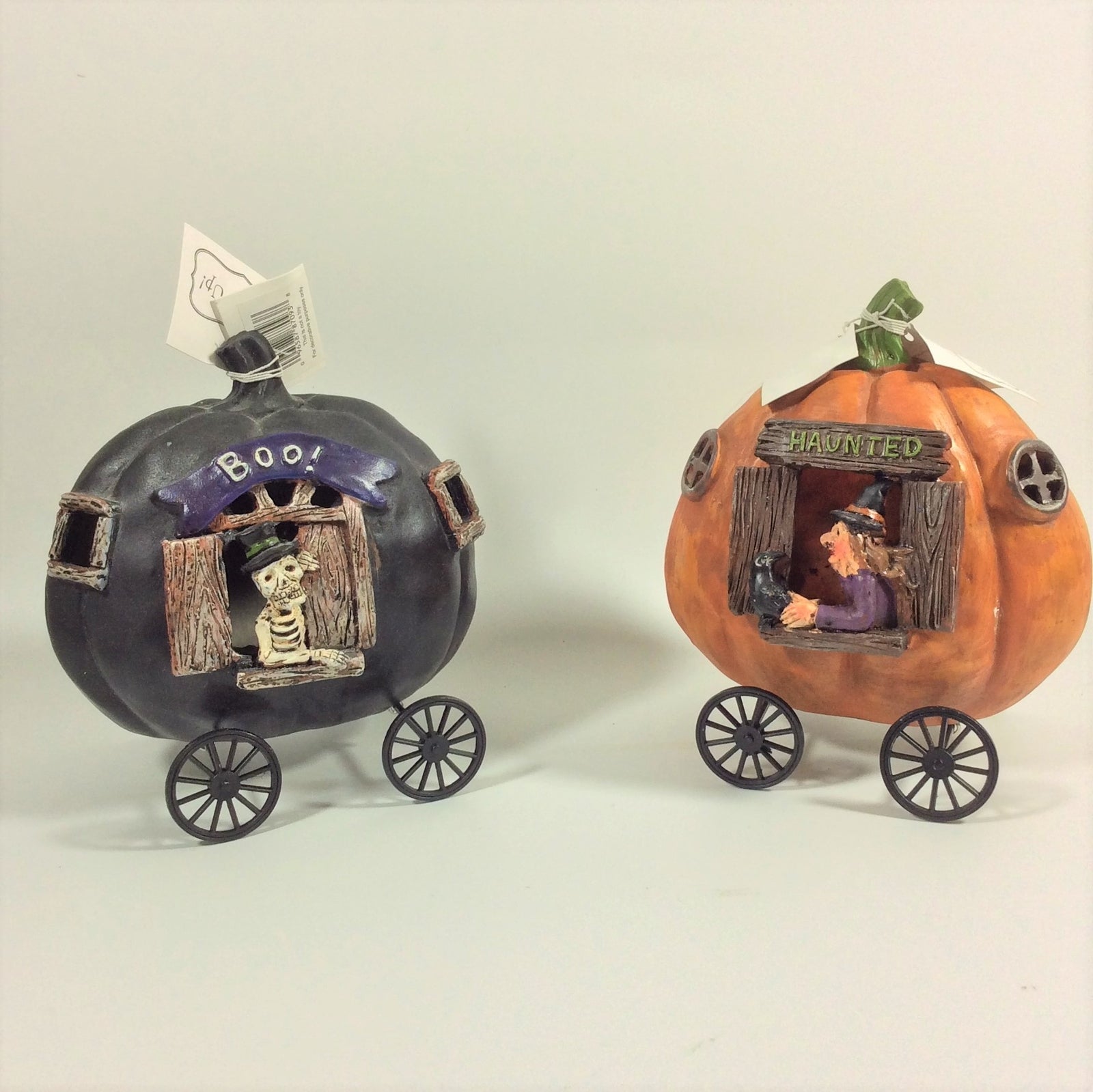 Youngs Halloween Decor - Resin Pumpkin Train 2pc Set