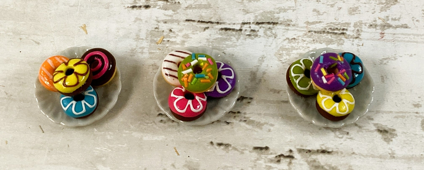 AGD Craft Supply - Miniature Donuts on Plate Displays 3pc Set