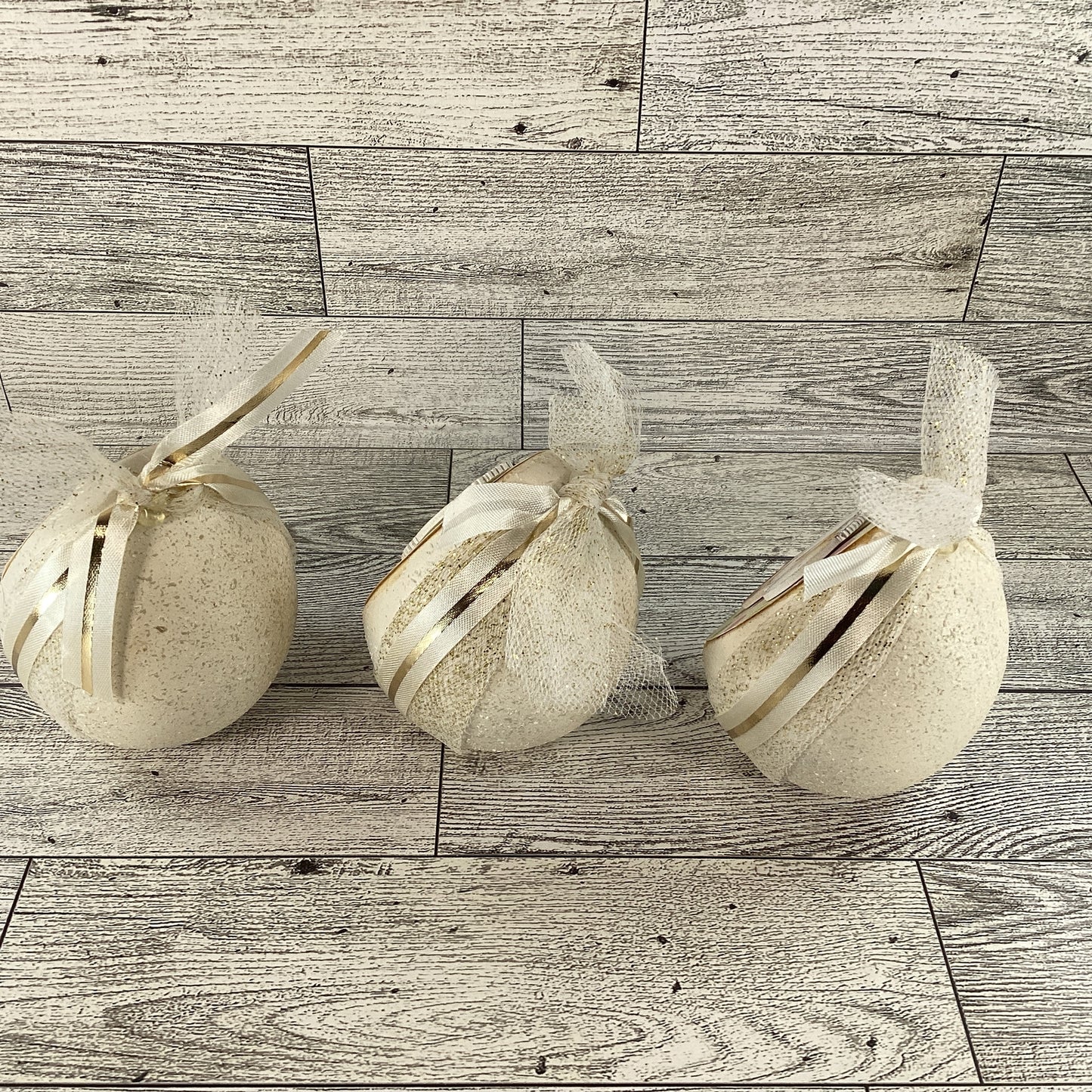 AGD  Easter Decor - Cute Lambs Sheep Ceramic Eggs Tier Tray 3pc Set