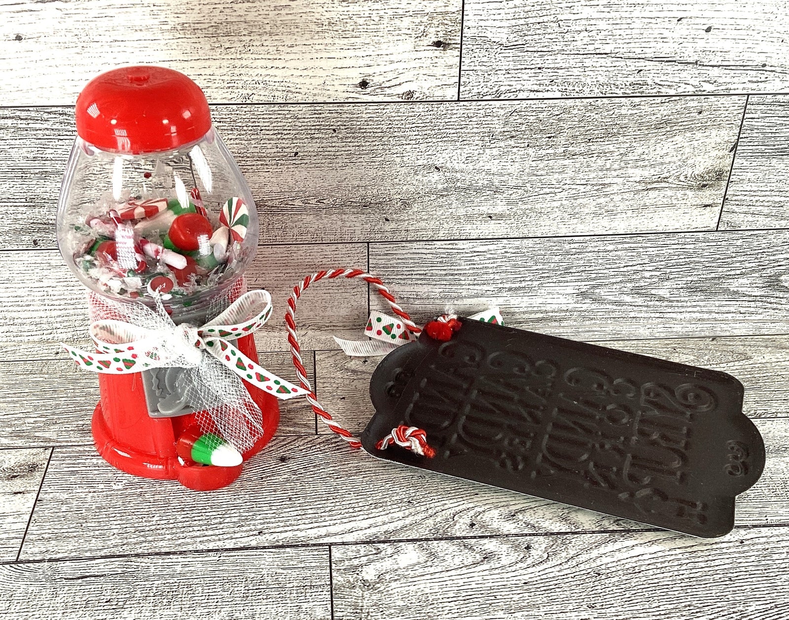 AGD Christmas Decor - Small Plastic Elf Candy Gumball Shaker 2pc Set