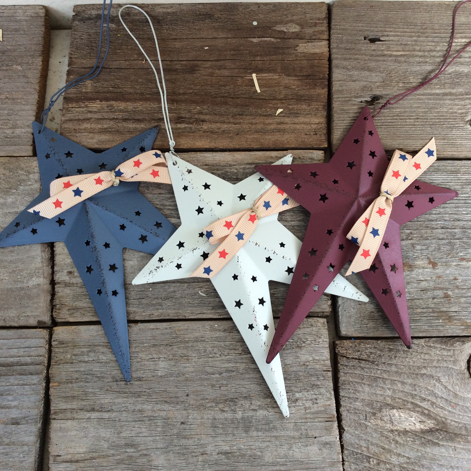 AGD Patriotic Decor - Farm House Prim Americana Star Ornaments 12pc Set