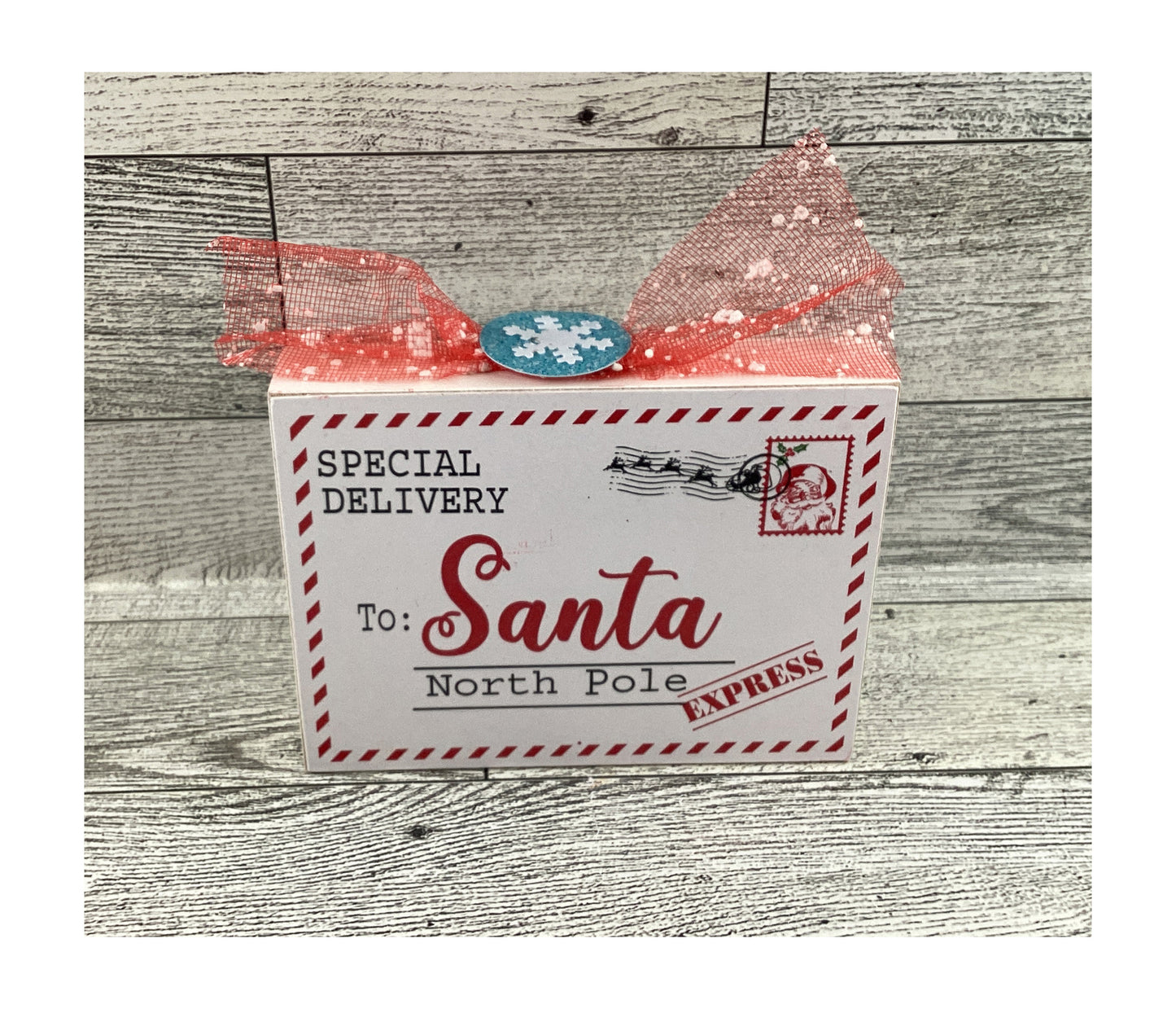 AGD Christmas Decor - Santa Shaker Globe Letter  Mailbox Tier Tray 4pc Set
