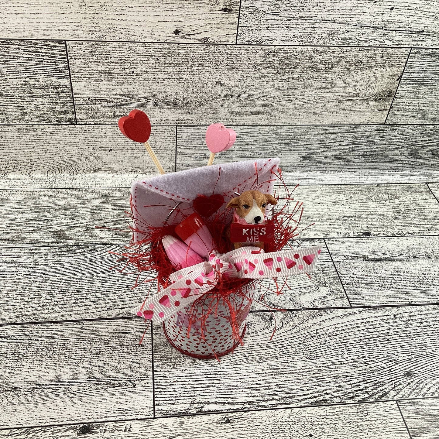 AGD Valentines Decor - Miniature Kiss Me Tin Pail Resin Puppy Dog Display
