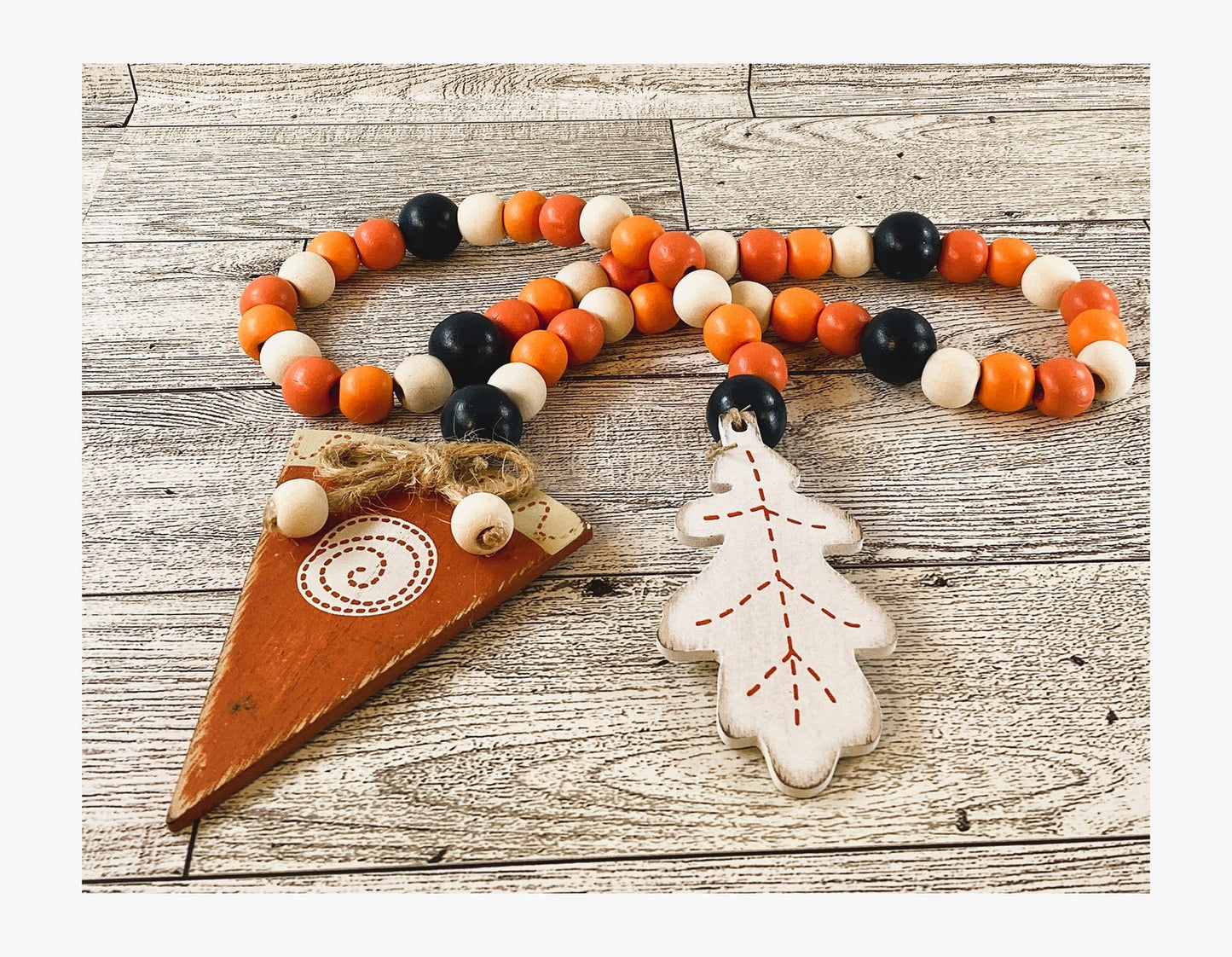 AGD Multi Color Plaid Pumpkin Fall Vibes Sign & Garland Tier Tray