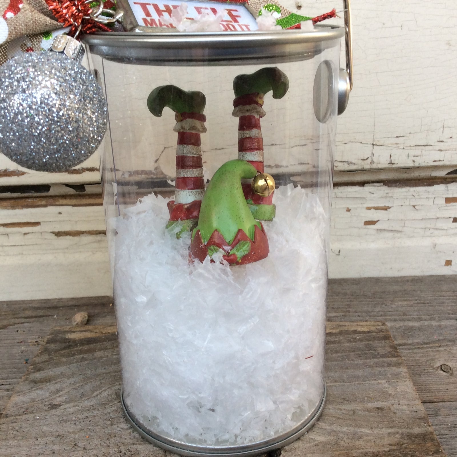 AGD Christmas Decor – Elf Made Me Do it Dome Pail Display